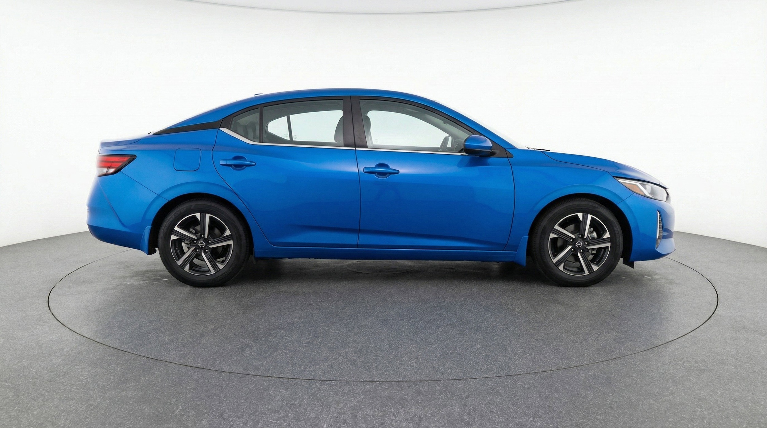 Thumbnail: 2025 Nissan Sentra - 11