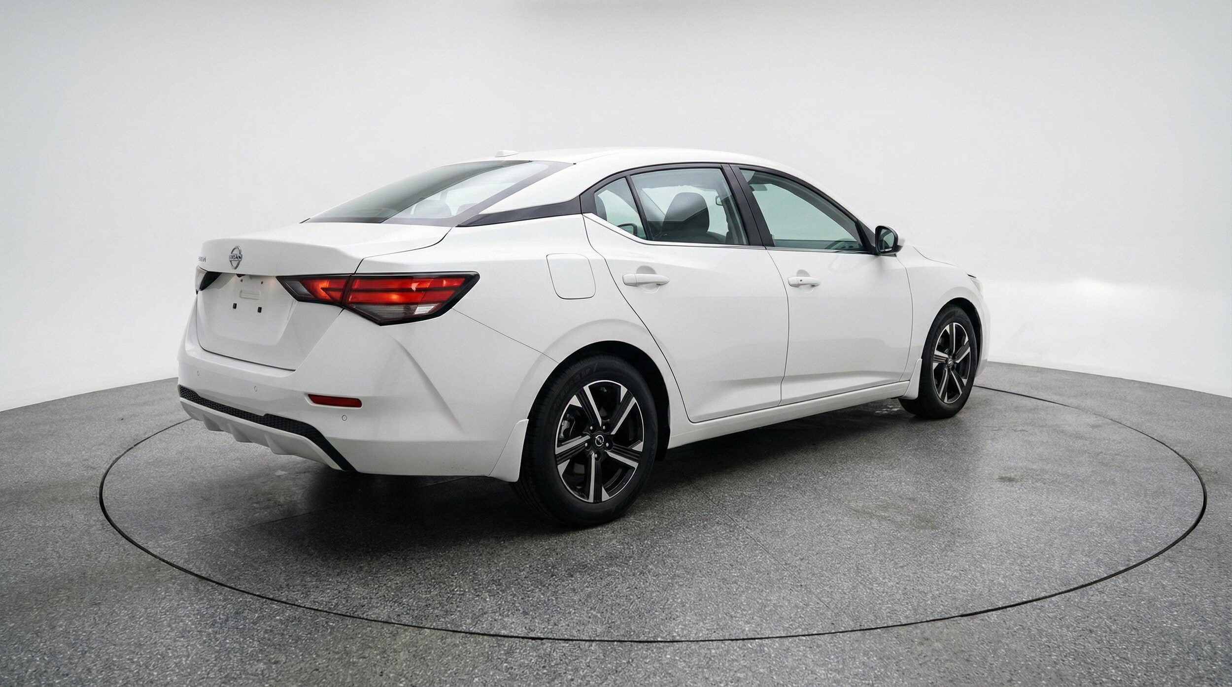 Thumbnail: 2025 Nissan Sentra - 9