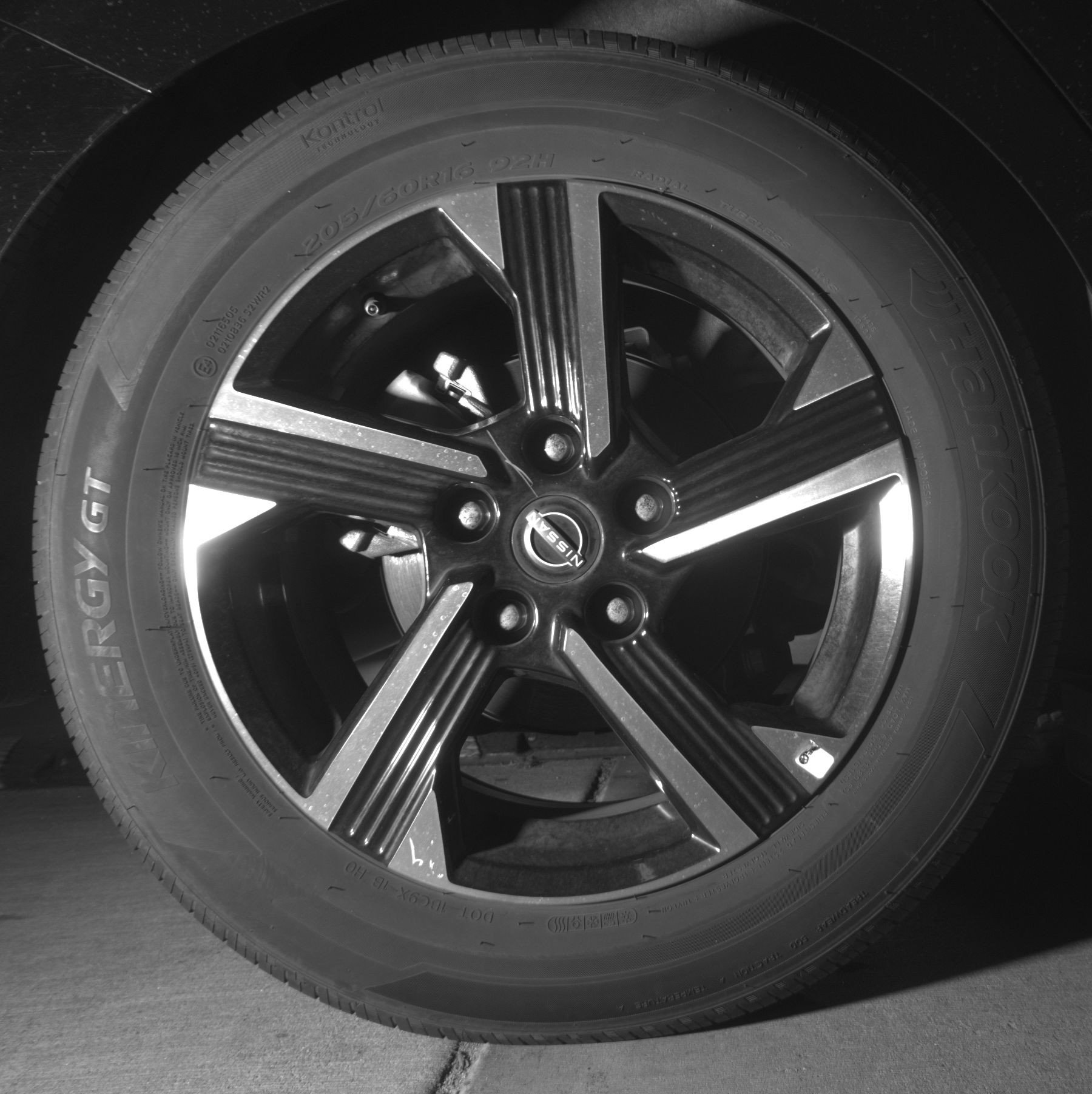 Thumbnail: 2025 Nissan Sentra - 15