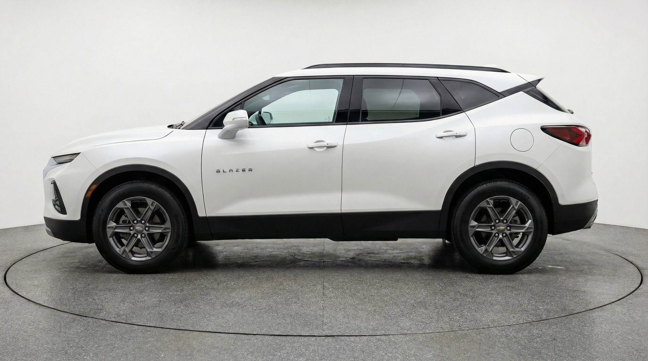 Thumbnail: 2025 Chevrolet Blazer - 5