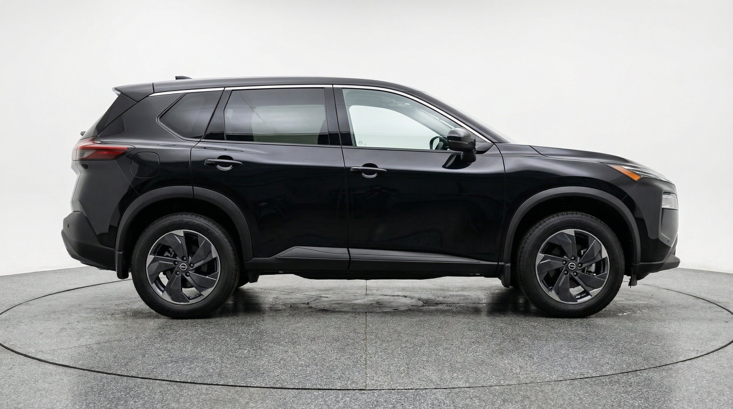 Thumbnail: 2025 Nissan Rogue - 10