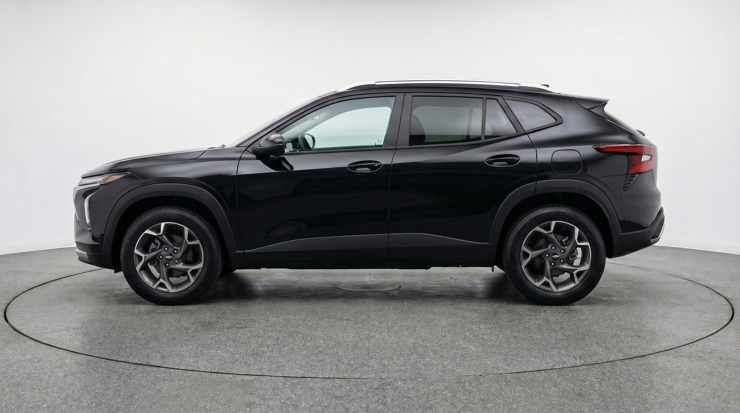 Thumbnail: 2025 Chevrolet Trax - 5