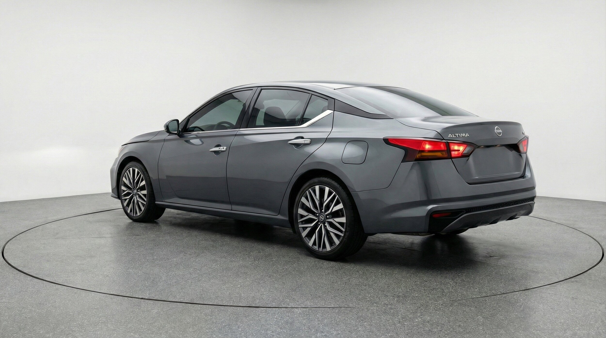 Thumbnail: 2025 Nissan Altima - 6