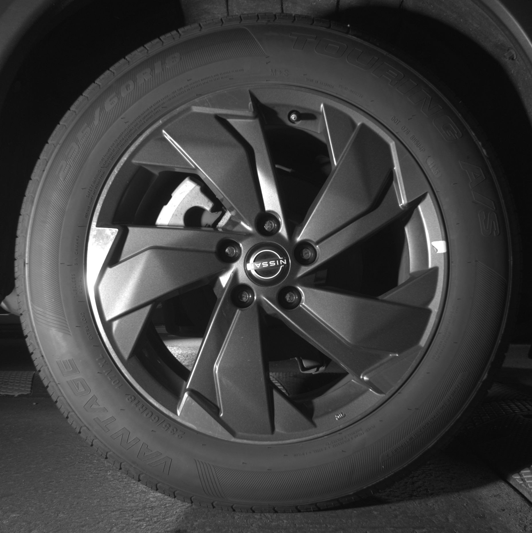 Thumbnail: 2025 Nissan Rogue - 15