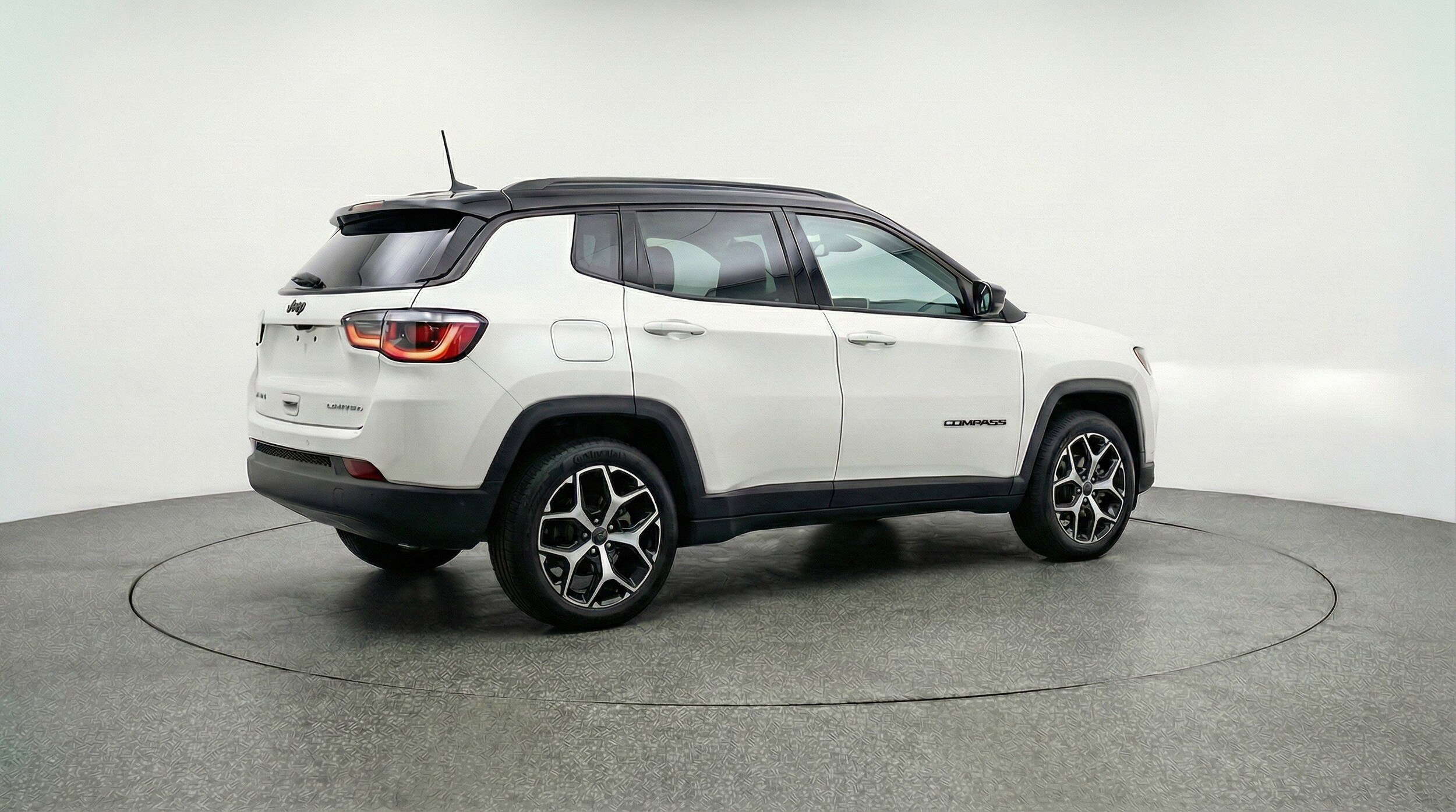 Thumbnail: 2025 Jeep Compass - 9