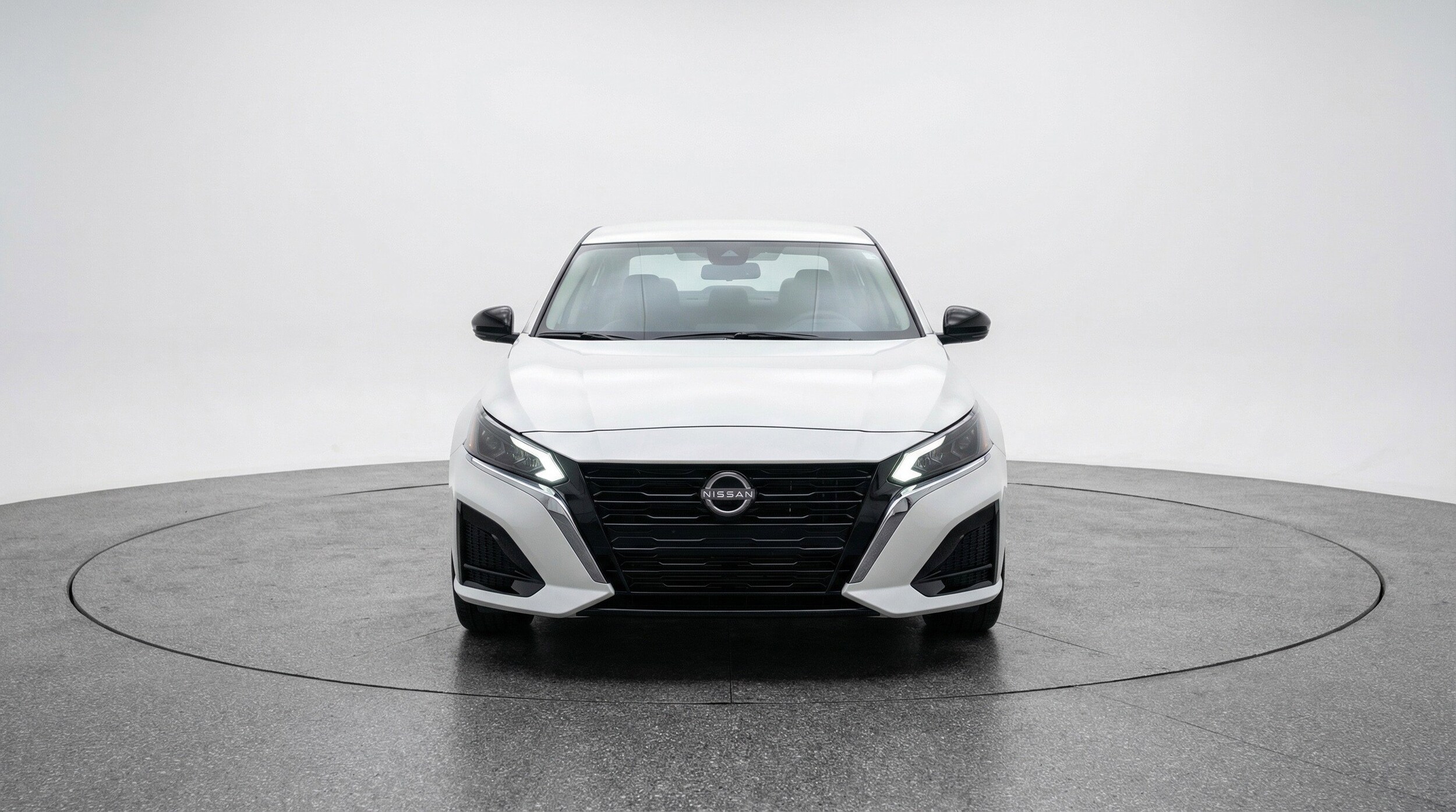 Thumbnail: 2025 Nissan Altima - 2