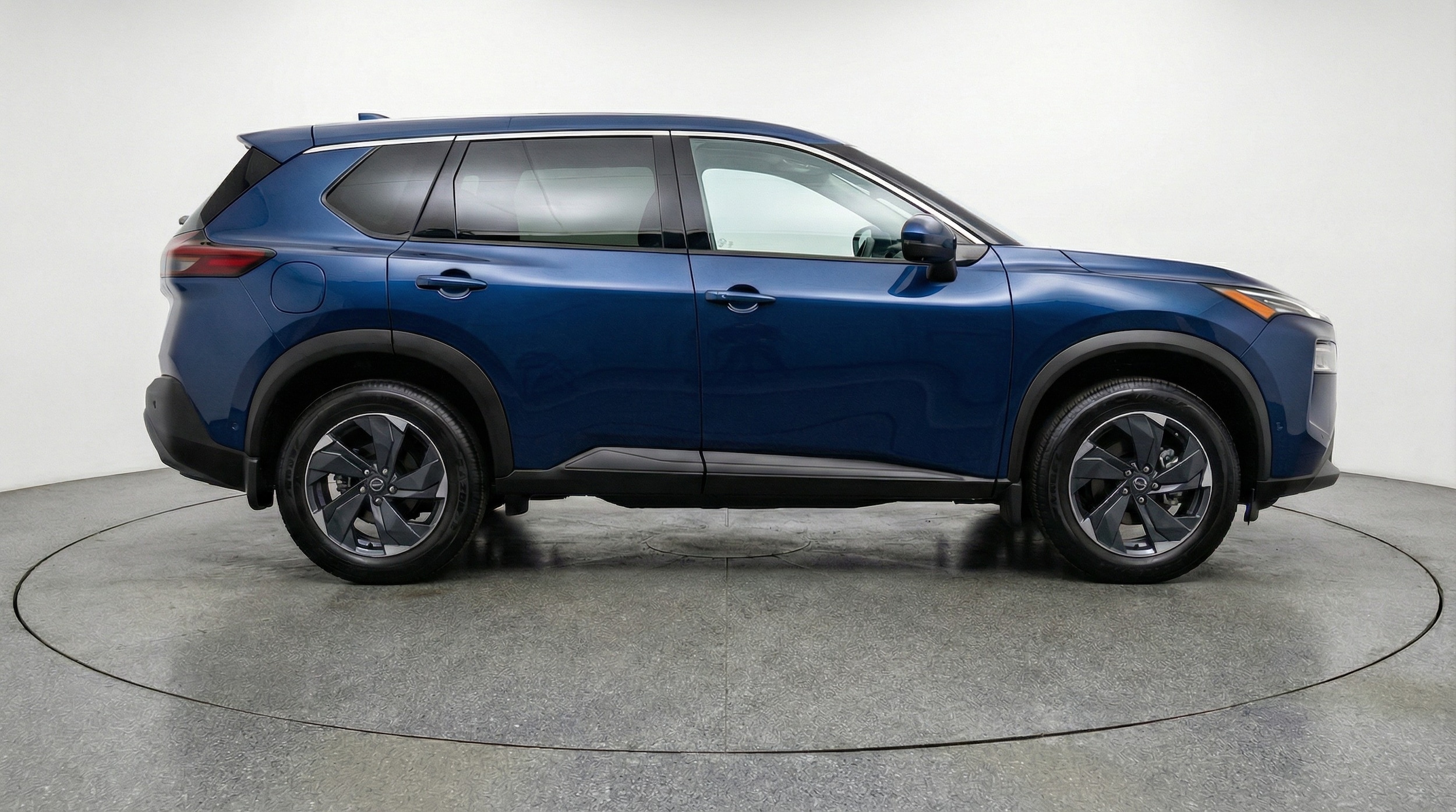 Thumbnail: 2025 Nissan Rogue - 8