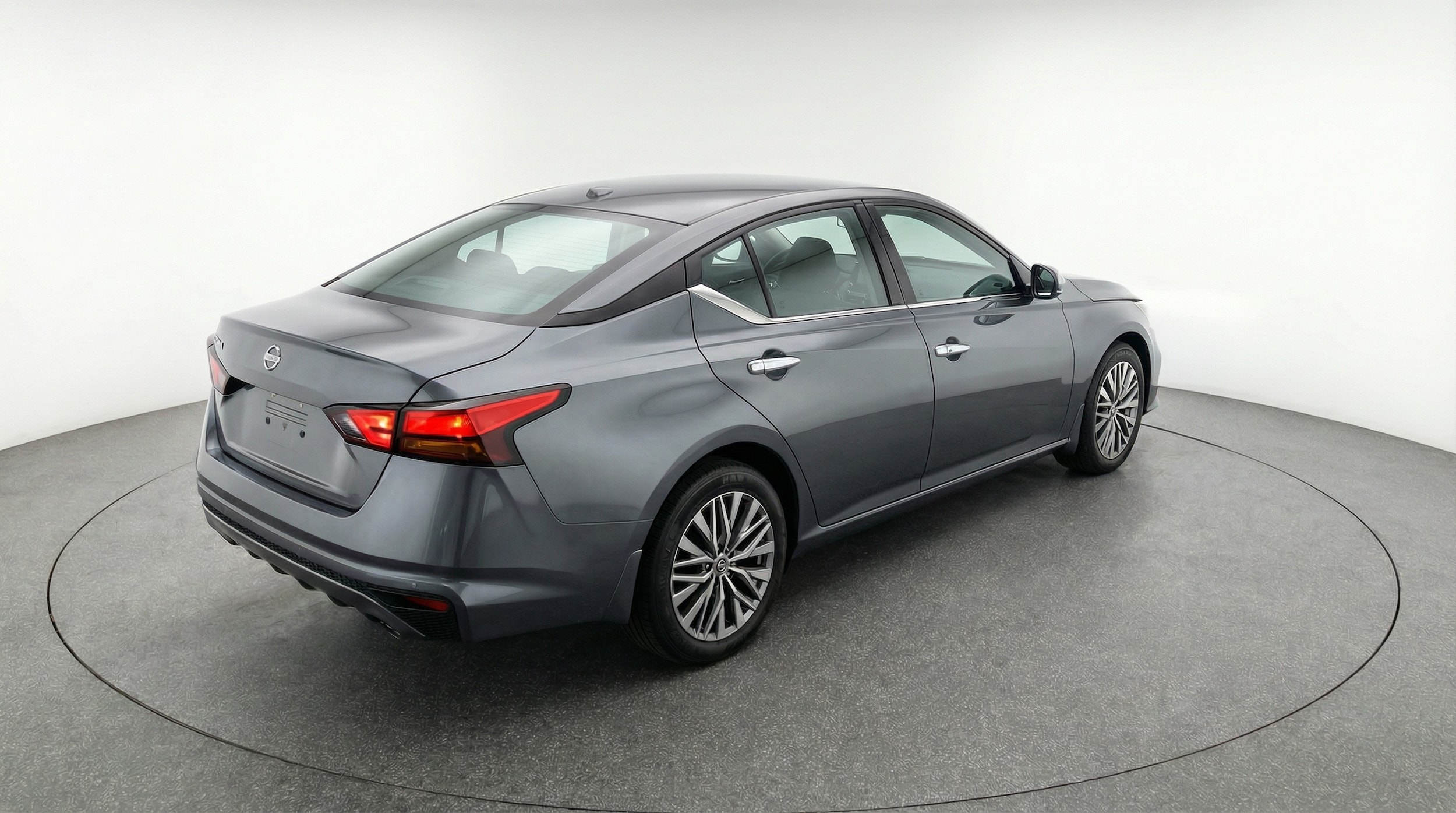 Thumbnail: 2025 Nissan Altima - 7