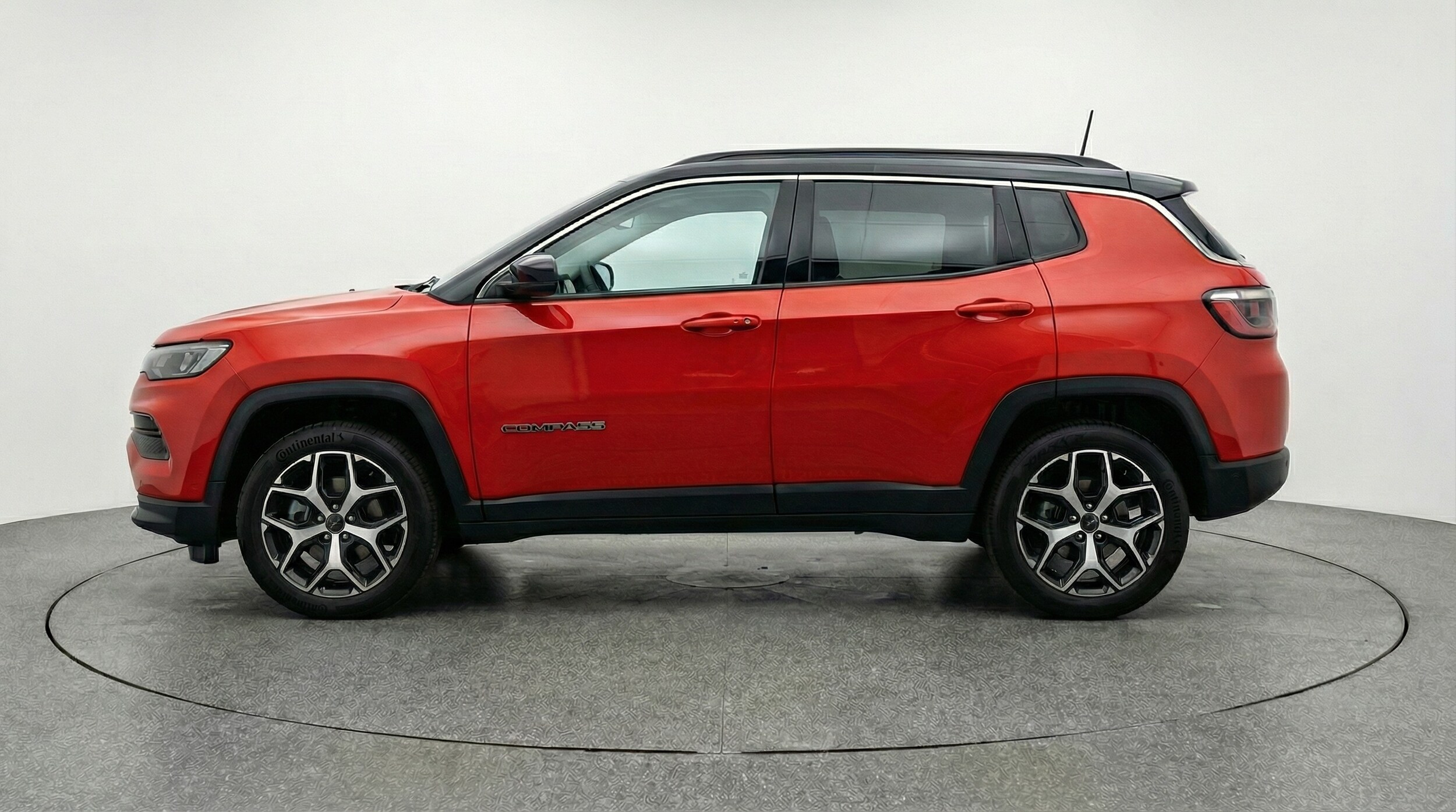 Thumbnail: 2025 Jeep Compass - 4