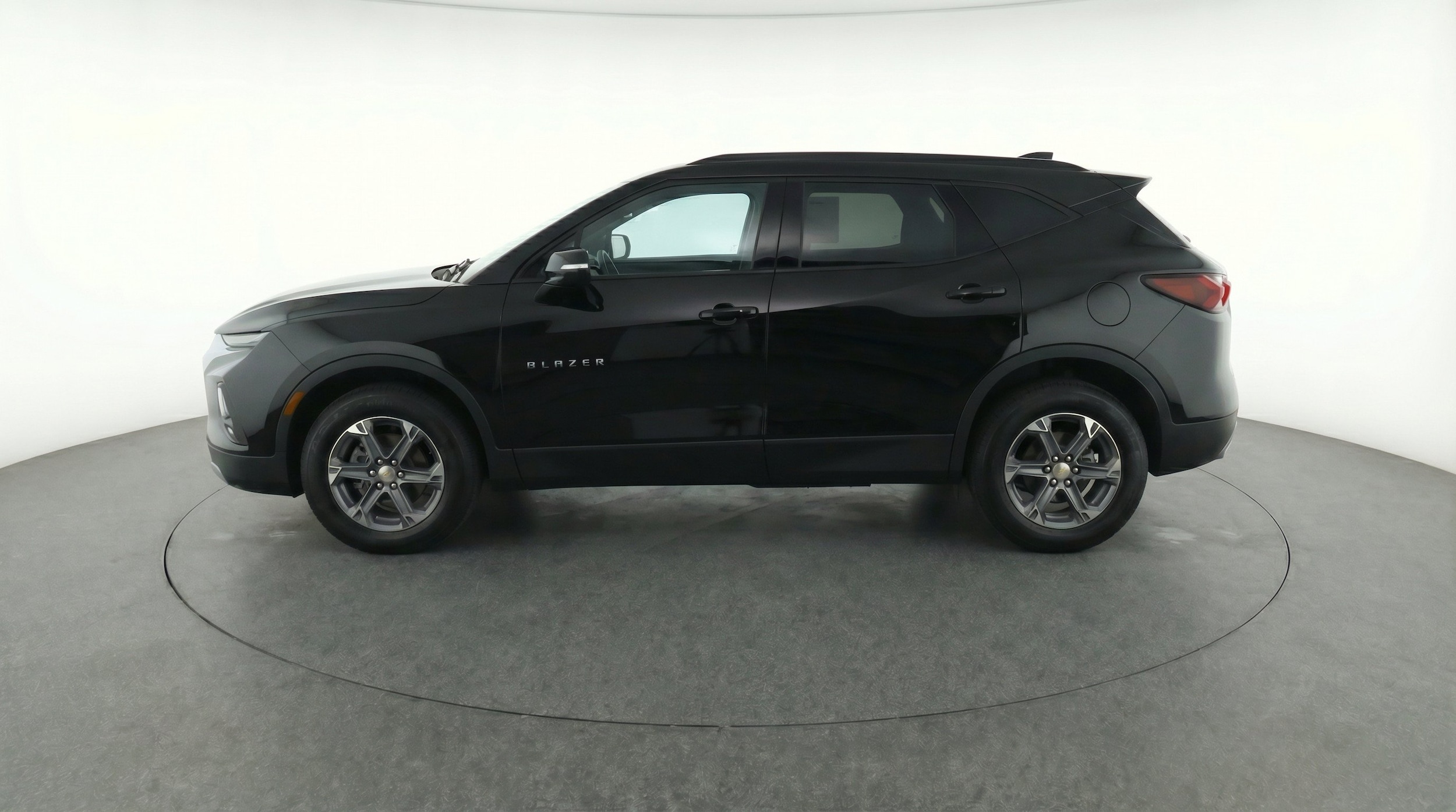 Thumbnail: 2025 Chevrolet Blazer - 5