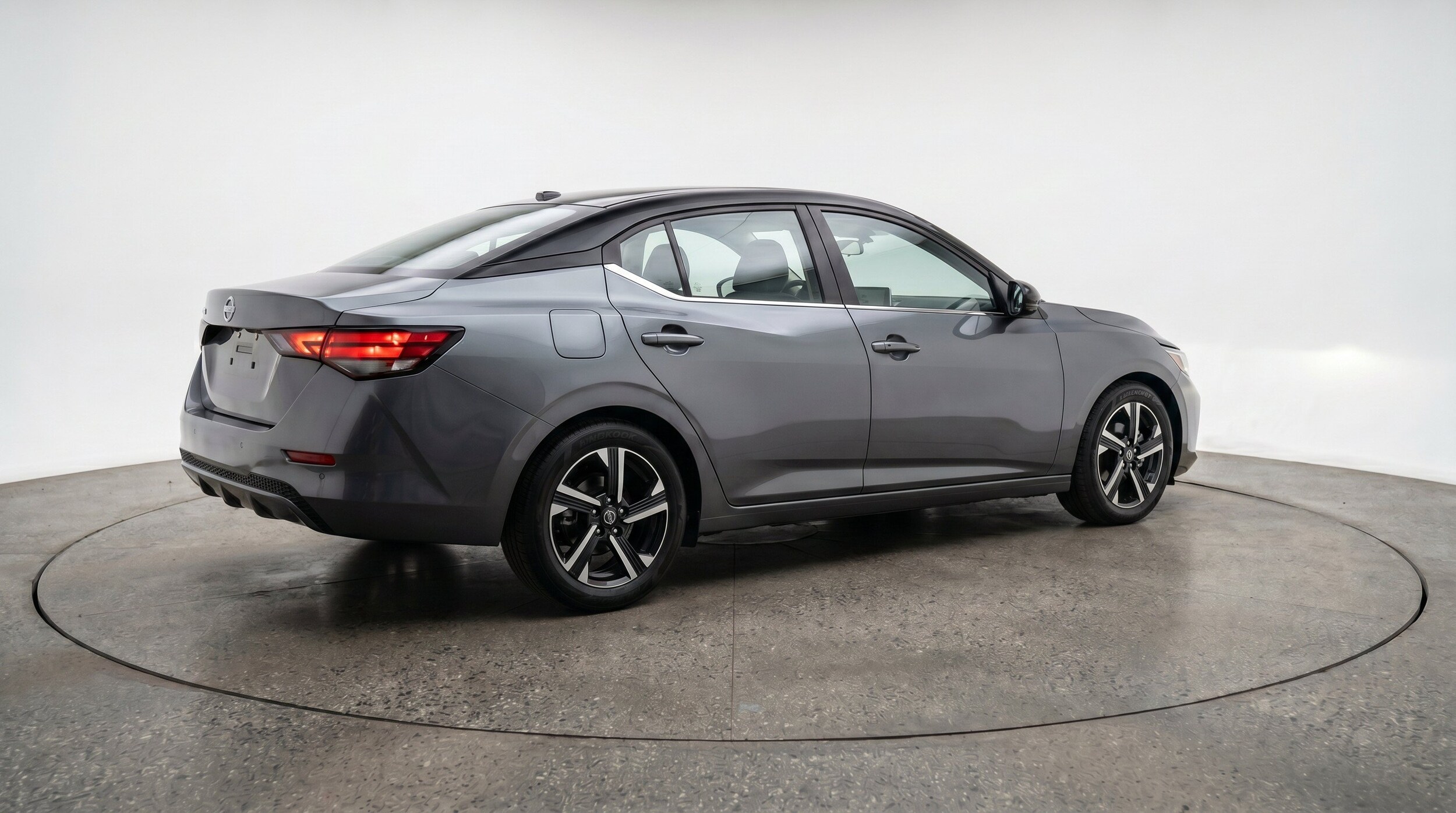 Thumbnail: 2025 Nissan Sentra - 9