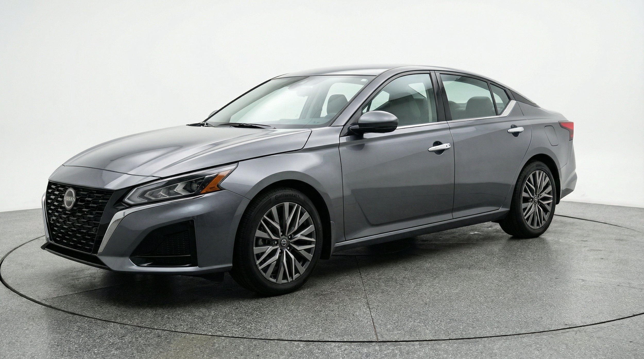 Thumbnail: 2025 Nissan Altima - 3