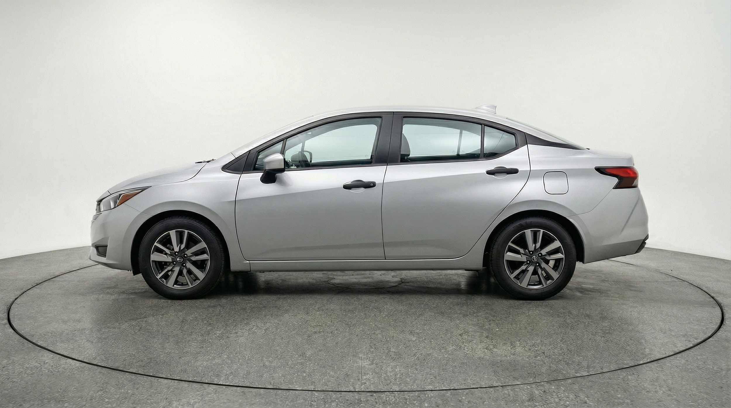 Thumbnail: 2025 Nissan Versa - 4