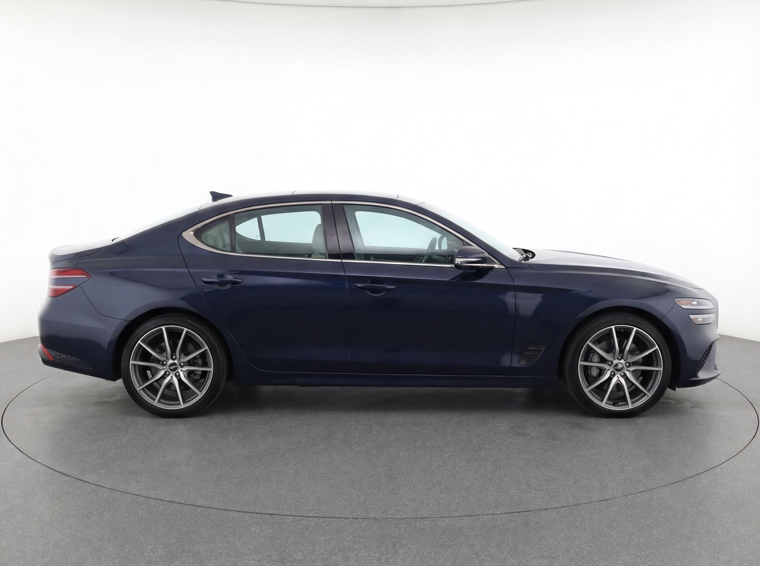Thumbnail: 2024 Genesis G70 - 8