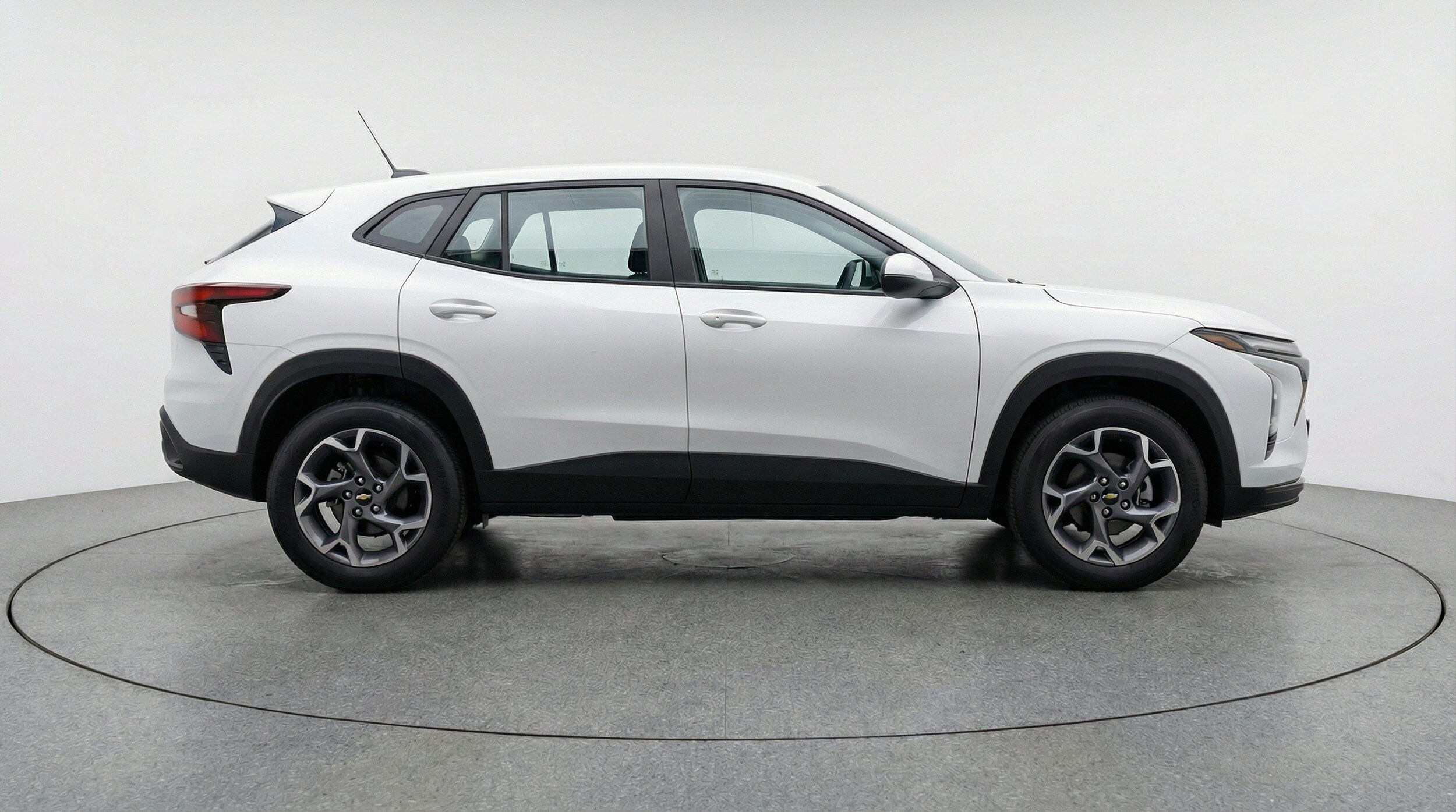 Thumbnail: 2025 Chevrolet Trax - 11