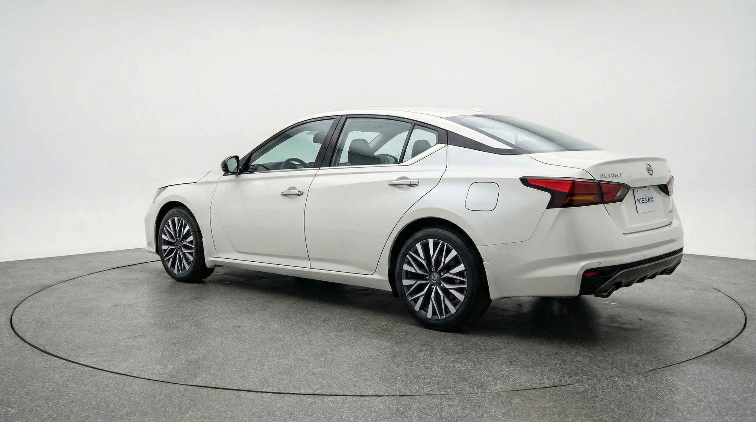 Thumbnail: 2025 Nissan Altima - 6