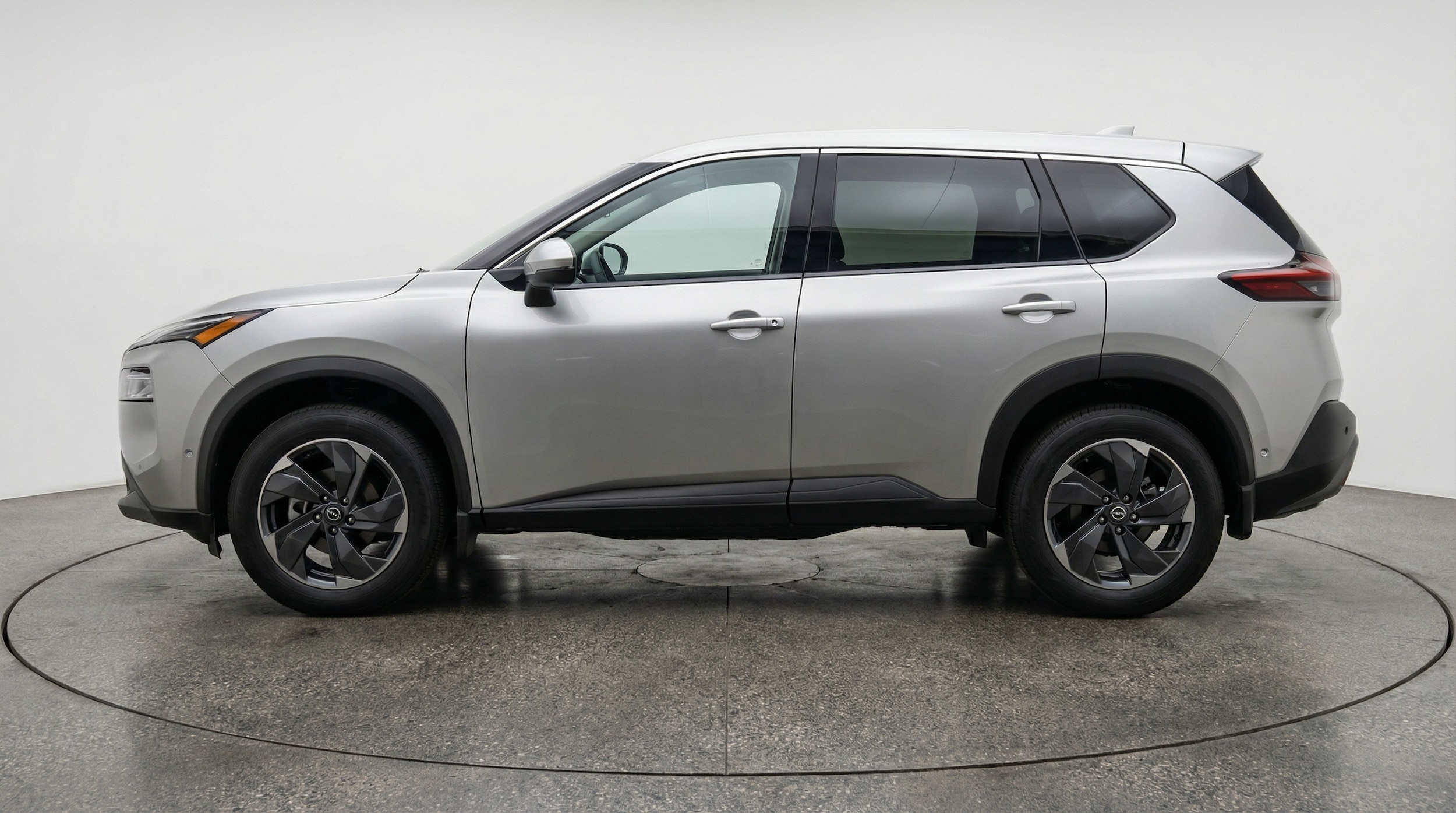 Thumbnail: 2025 Nissan Rogue - 4