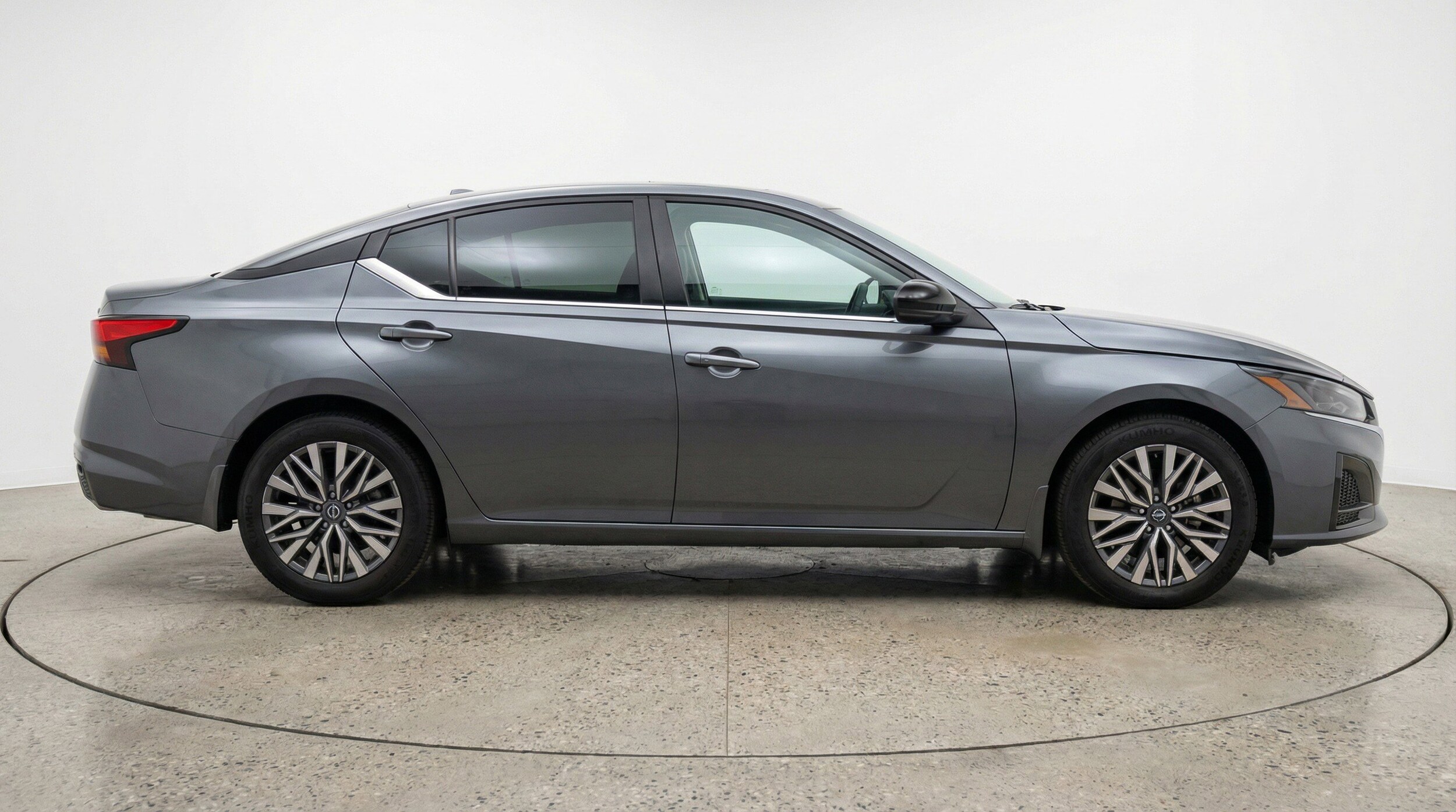 Thumbnail: 2025 Nissan Altima - 11