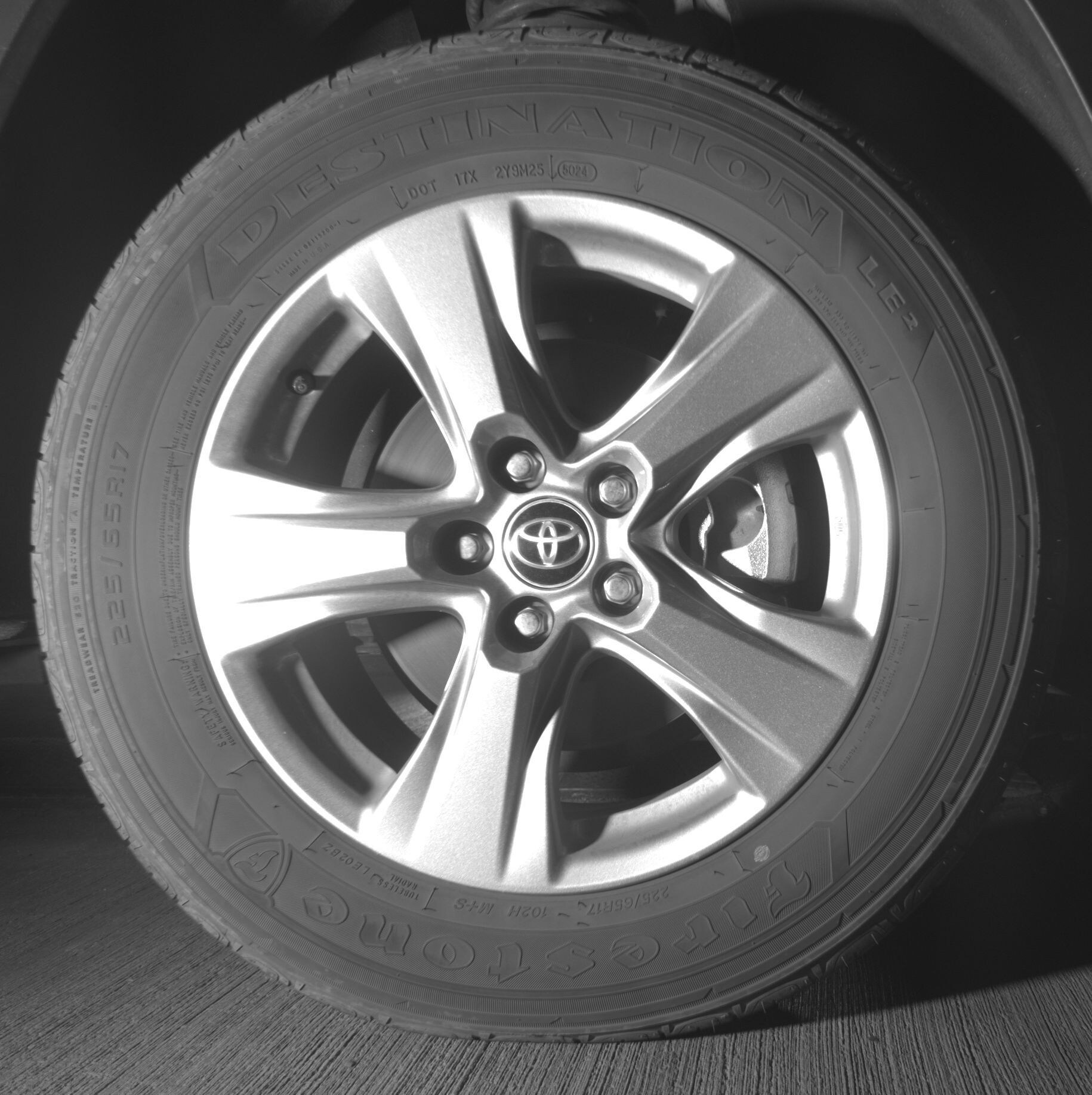 Thumbnail: 2025 Toyota RAV4 - 10