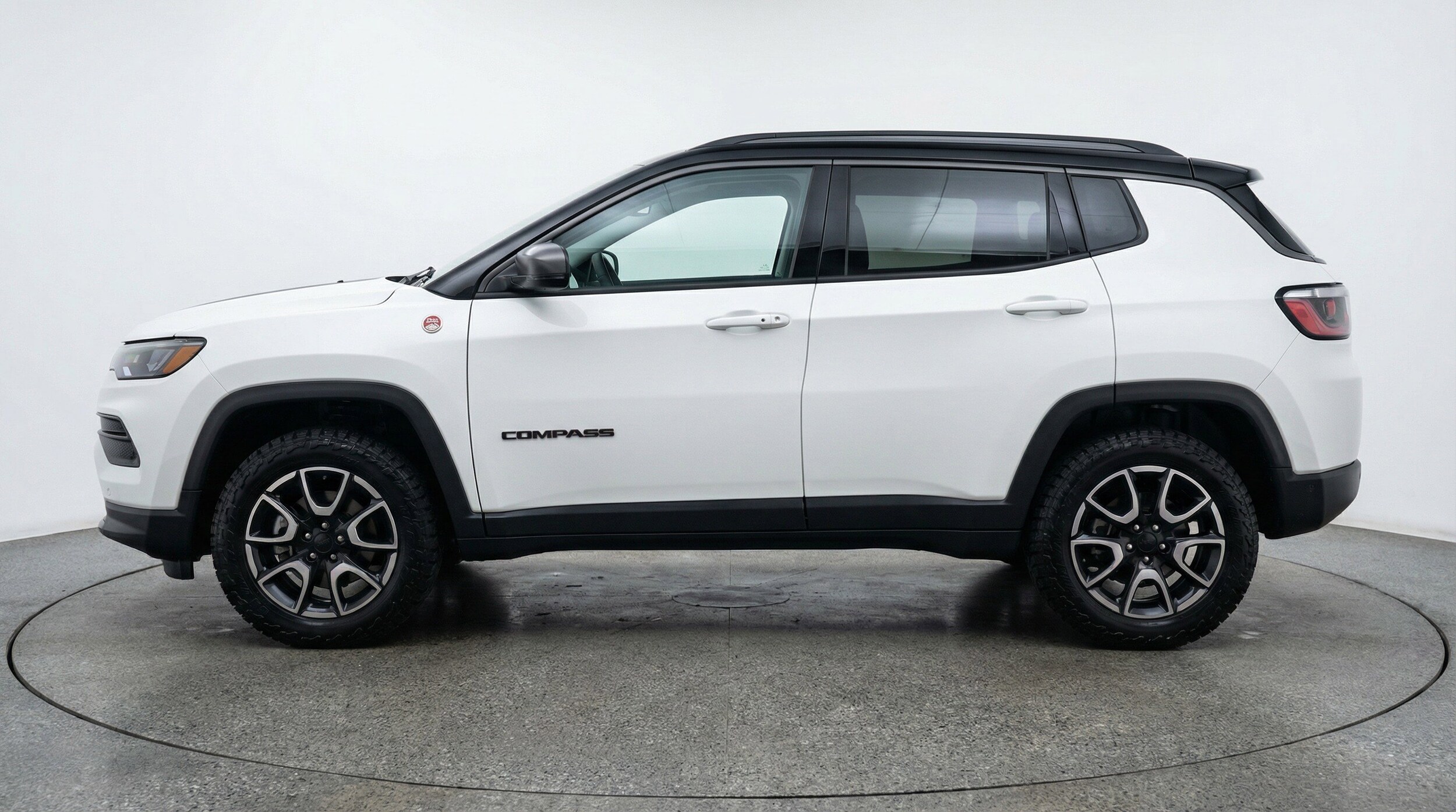 Thumbnail: 2025 Jeep Compass - 5