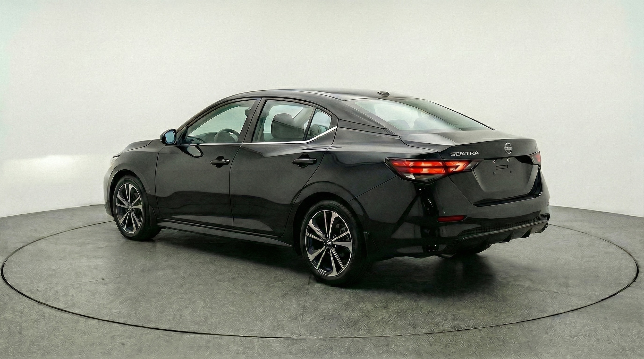 Thumbnail: 2025 Nissan Sentra - 5