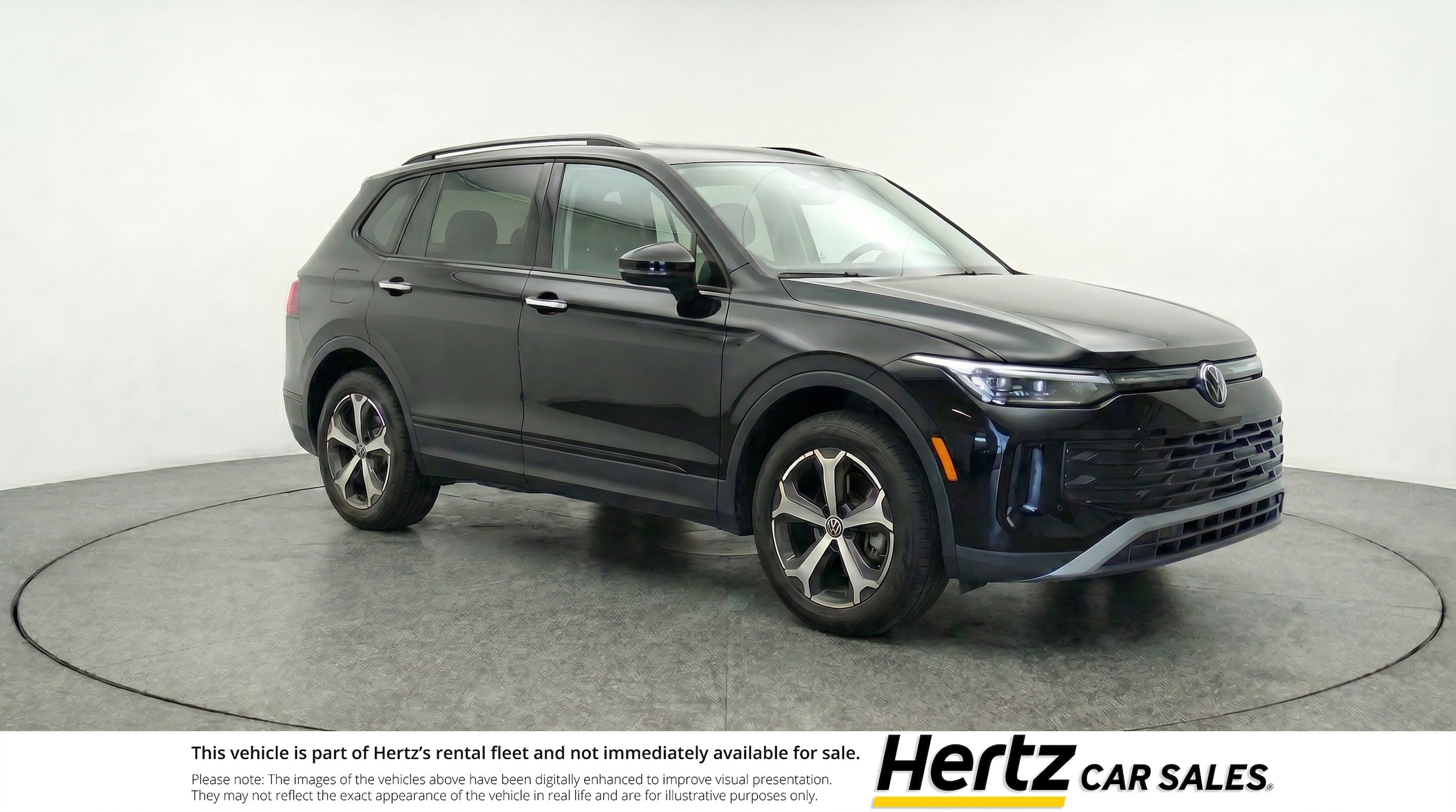 Thumbnail: 2026 Volkswagen Tiguan - 1