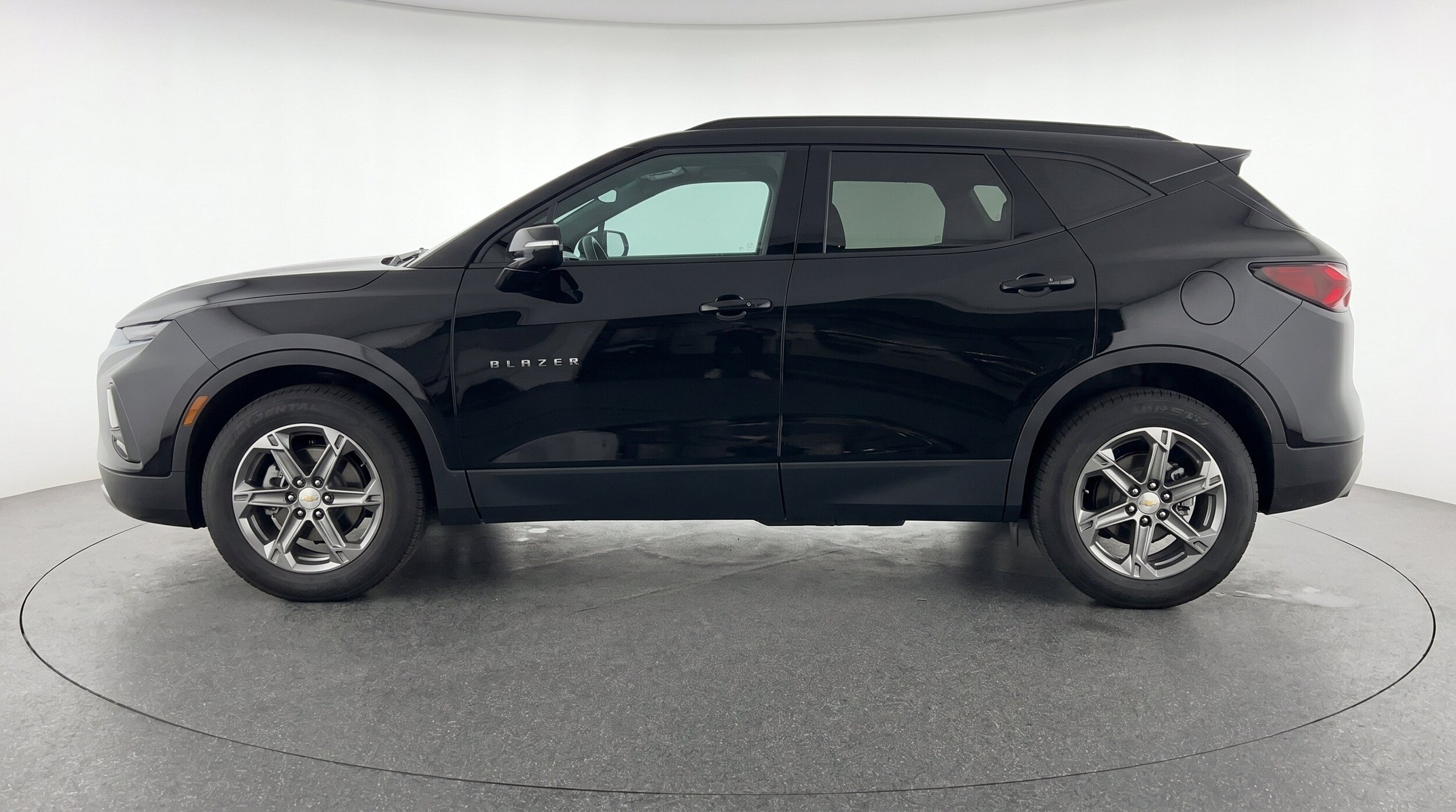 Thumbnail: 2025 Chevrolet Blazer - 5