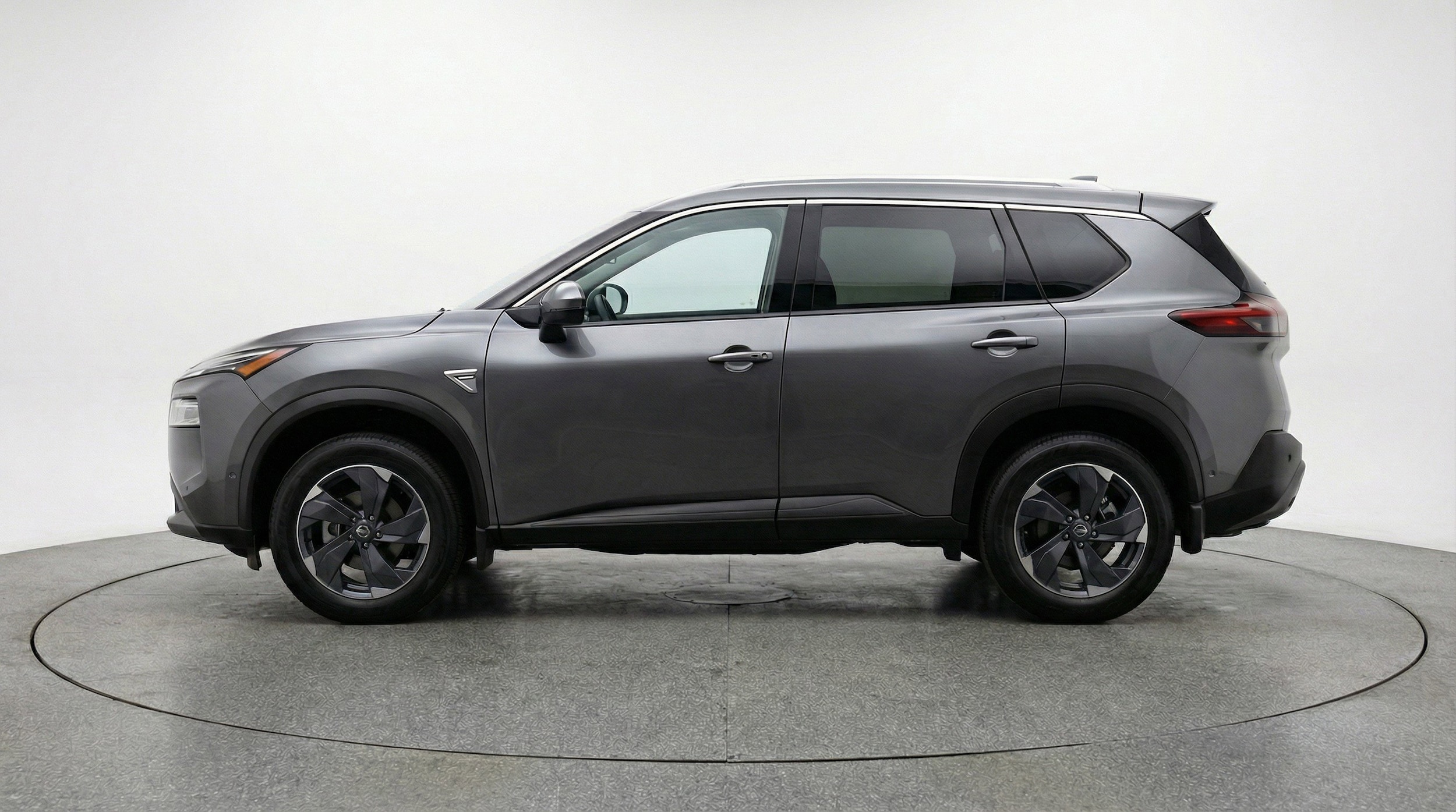 Thumbnail: 2025 Nissan Rogue - 5