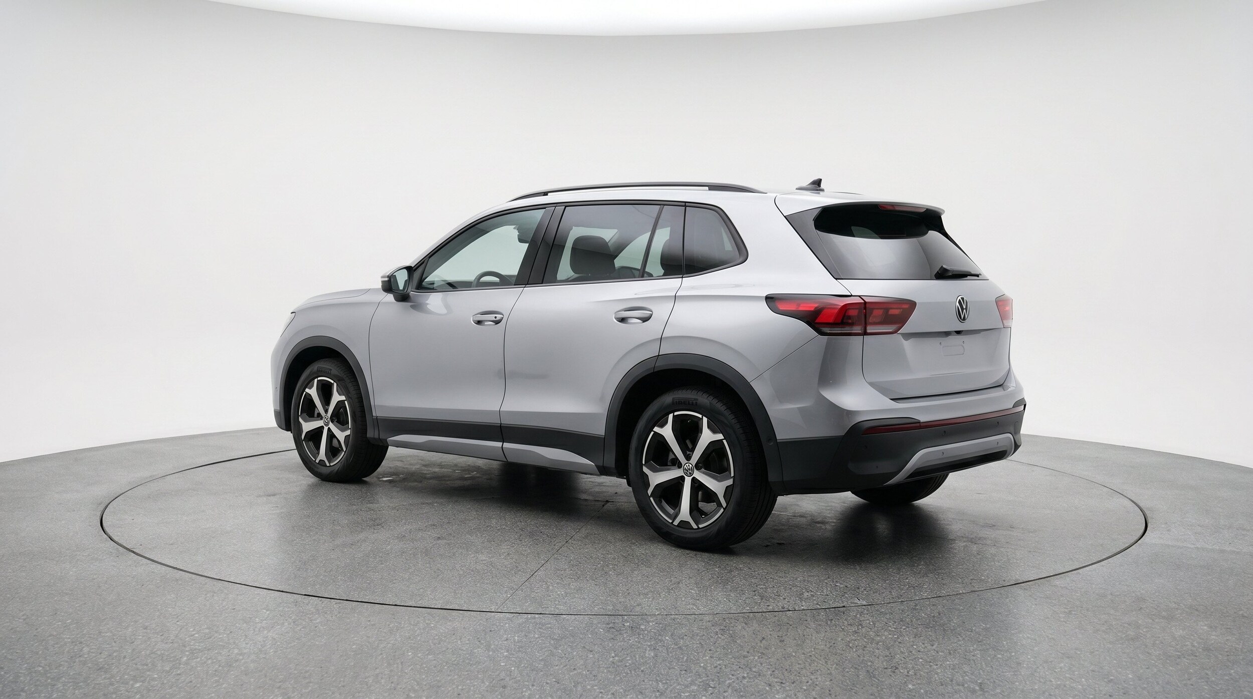 Thumbnail: 2026 Volkswagen Tiguan - 6