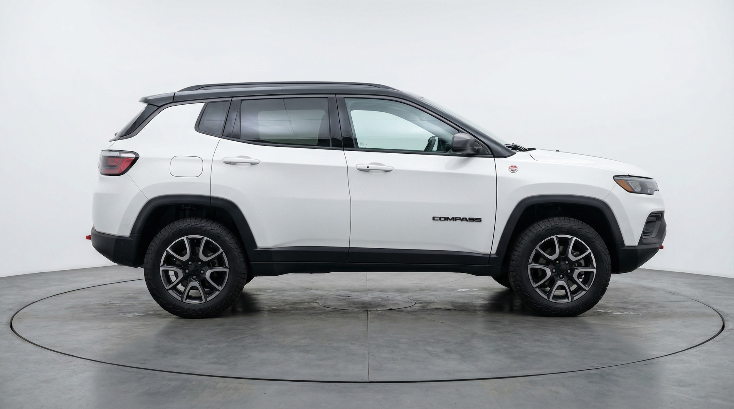 Thumbnail: 2025 Jeep Compass - 8