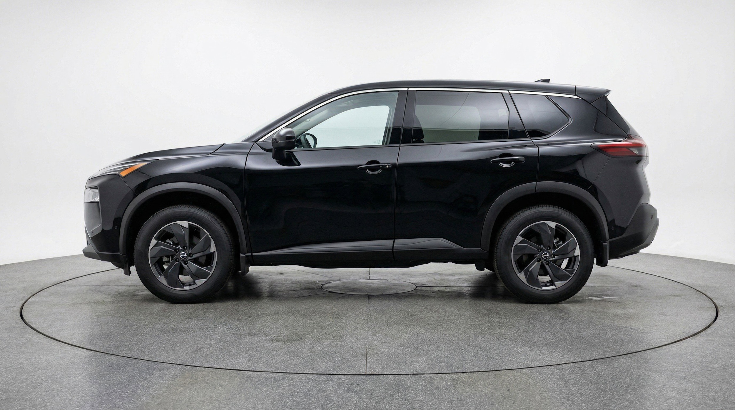 Thumbnail: 2025 Nissan Rogue - 5