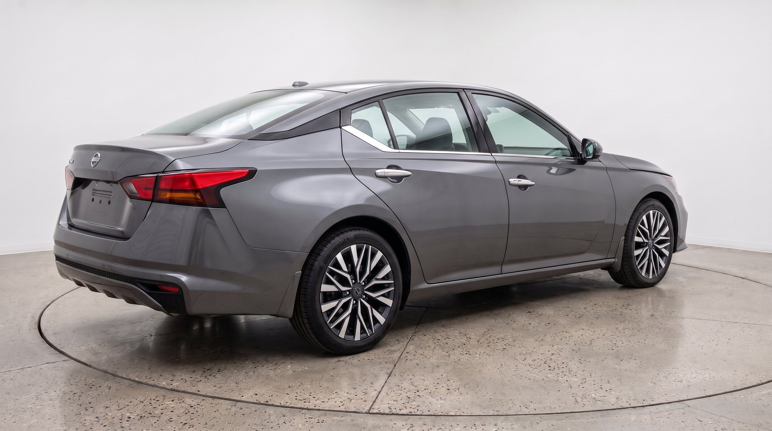 Thumbnail: 2025 Nissan Altima - 9
