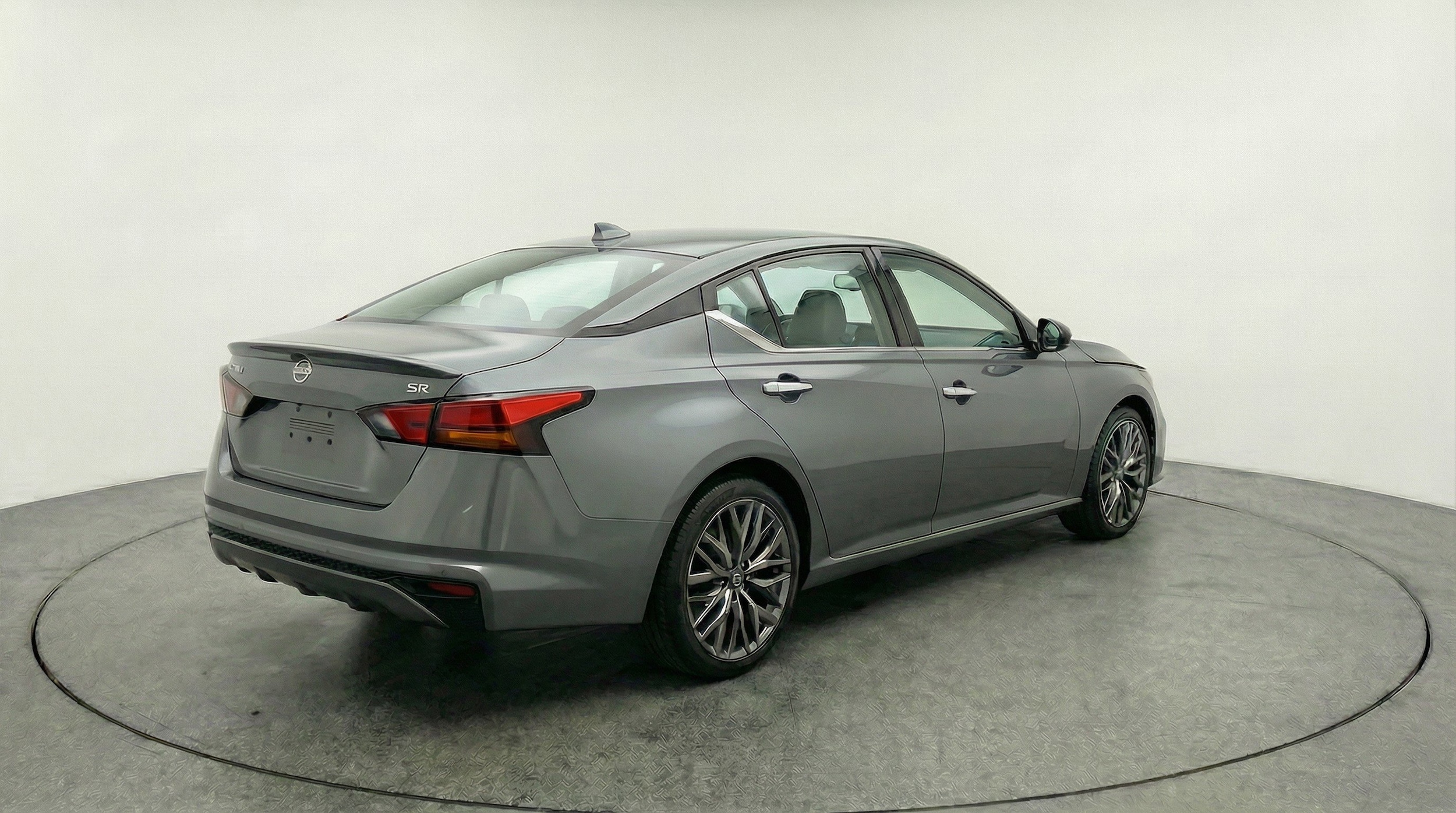 Thumbnail: 2025 Nissan Altima - 9