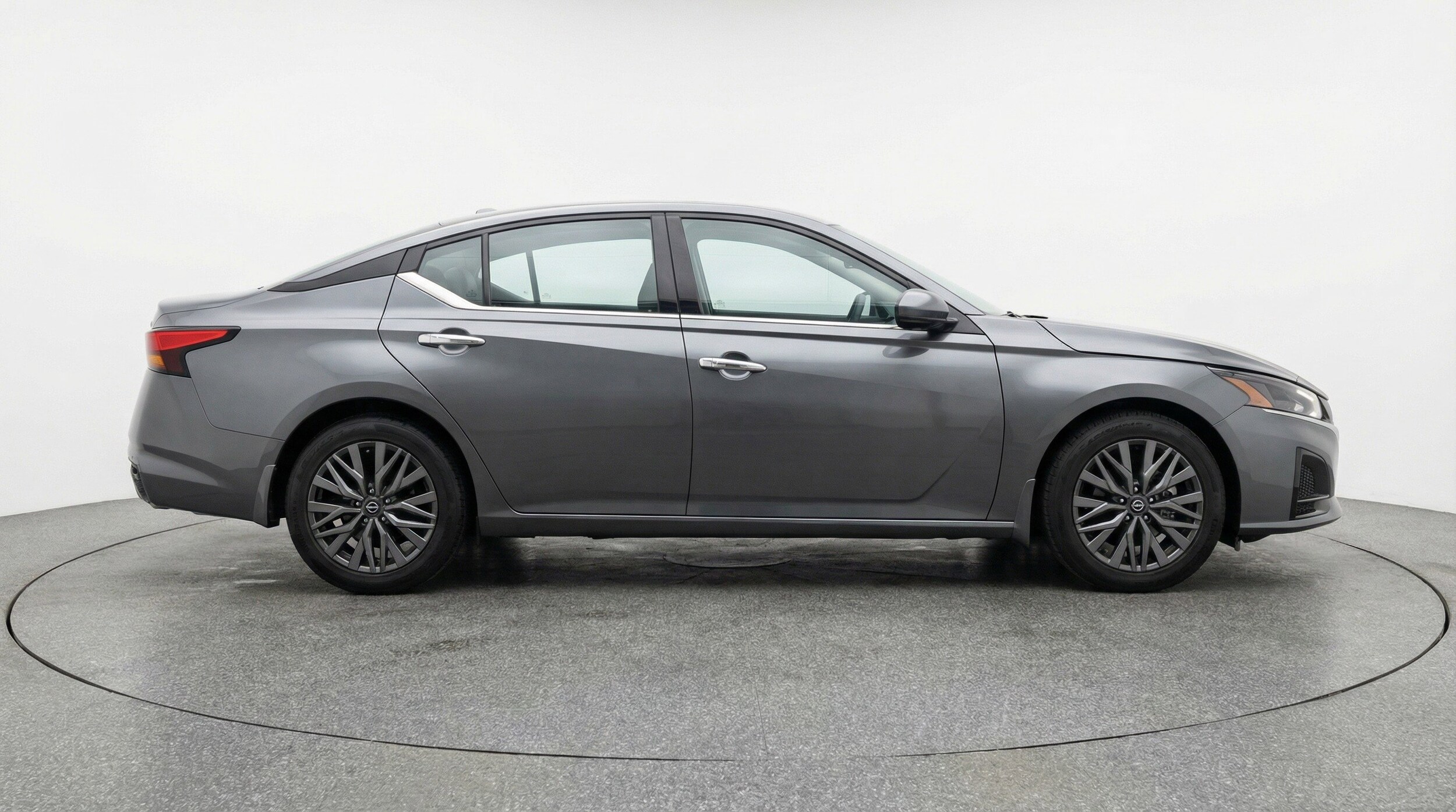 Thumbnail: 2025 Nissan Altima - 11