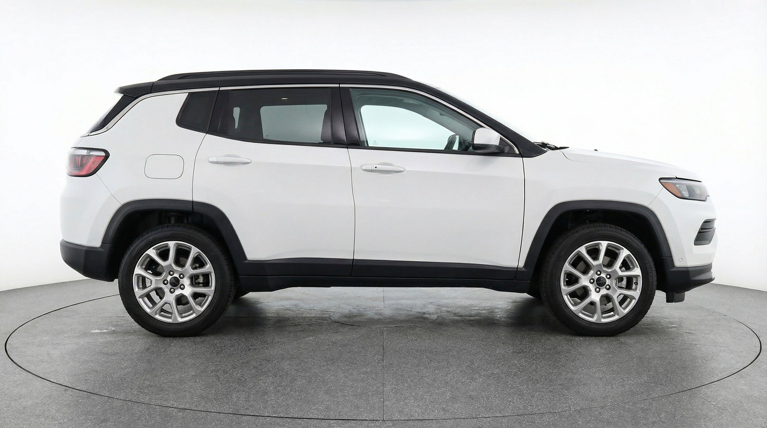Thumbnail: 2025 Jeep Compass - 11