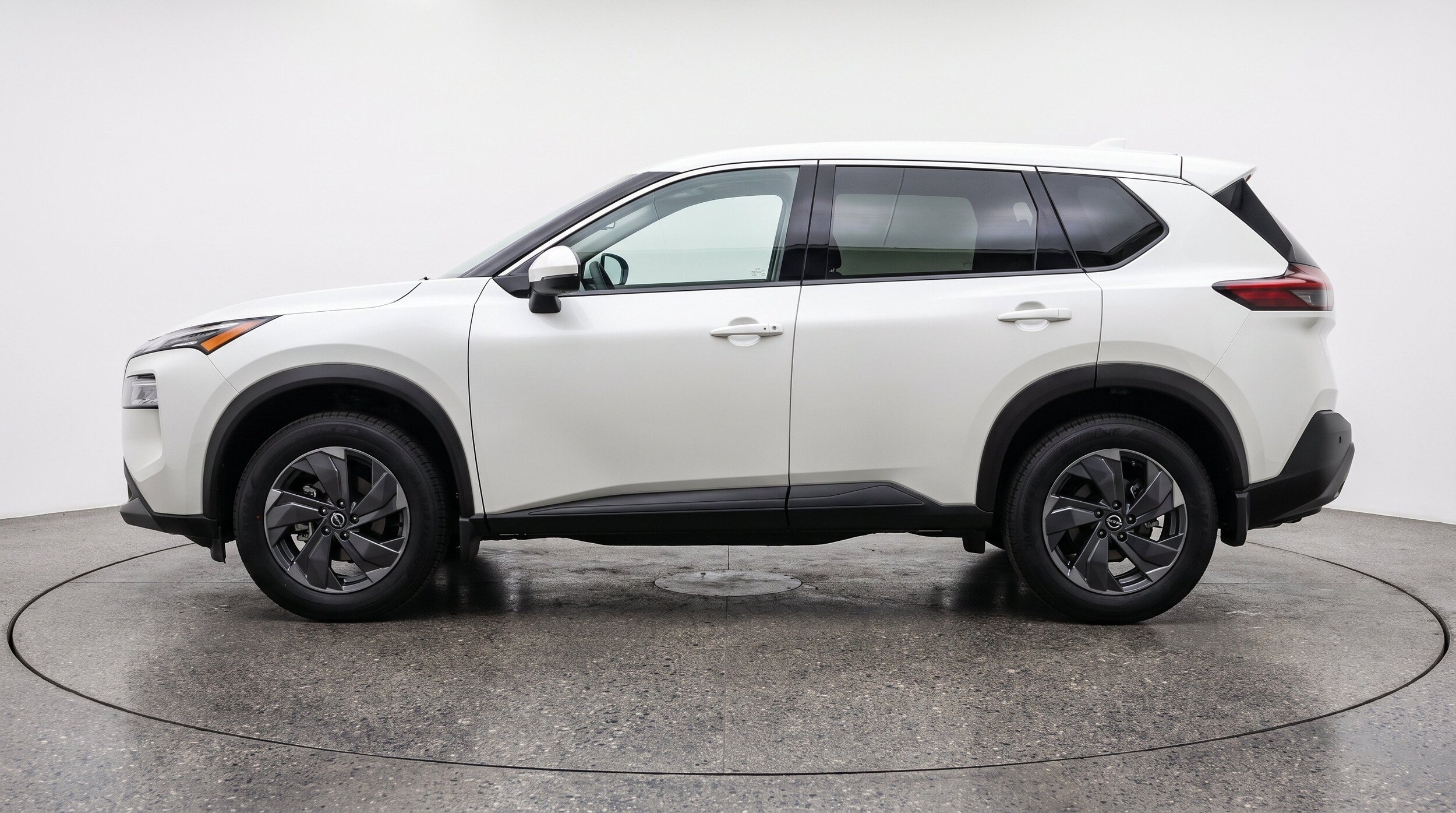 Thumbnail: 2025 Nissan Rogue - 5