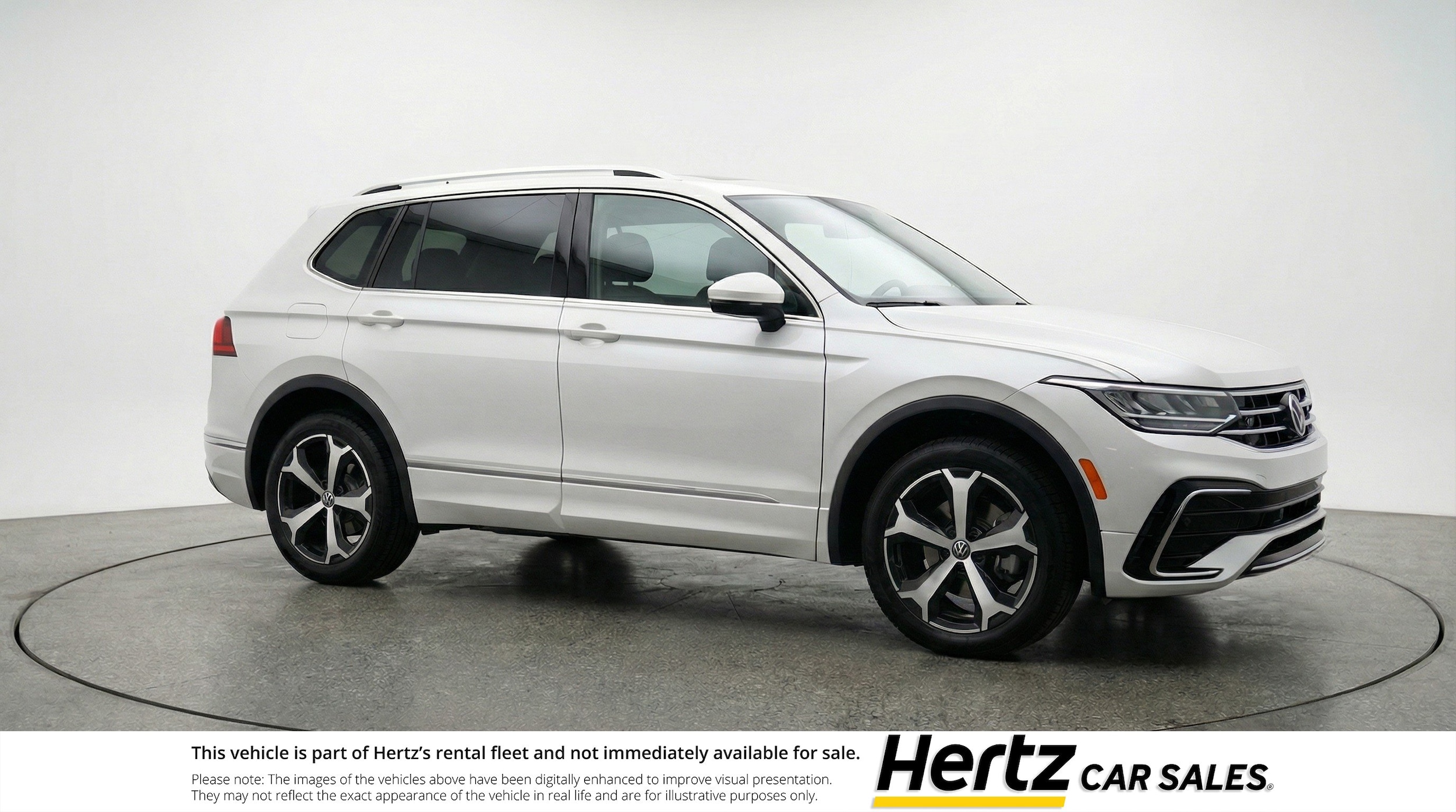 Thumbnail: 2026 Volkswagen Tiguan - 1