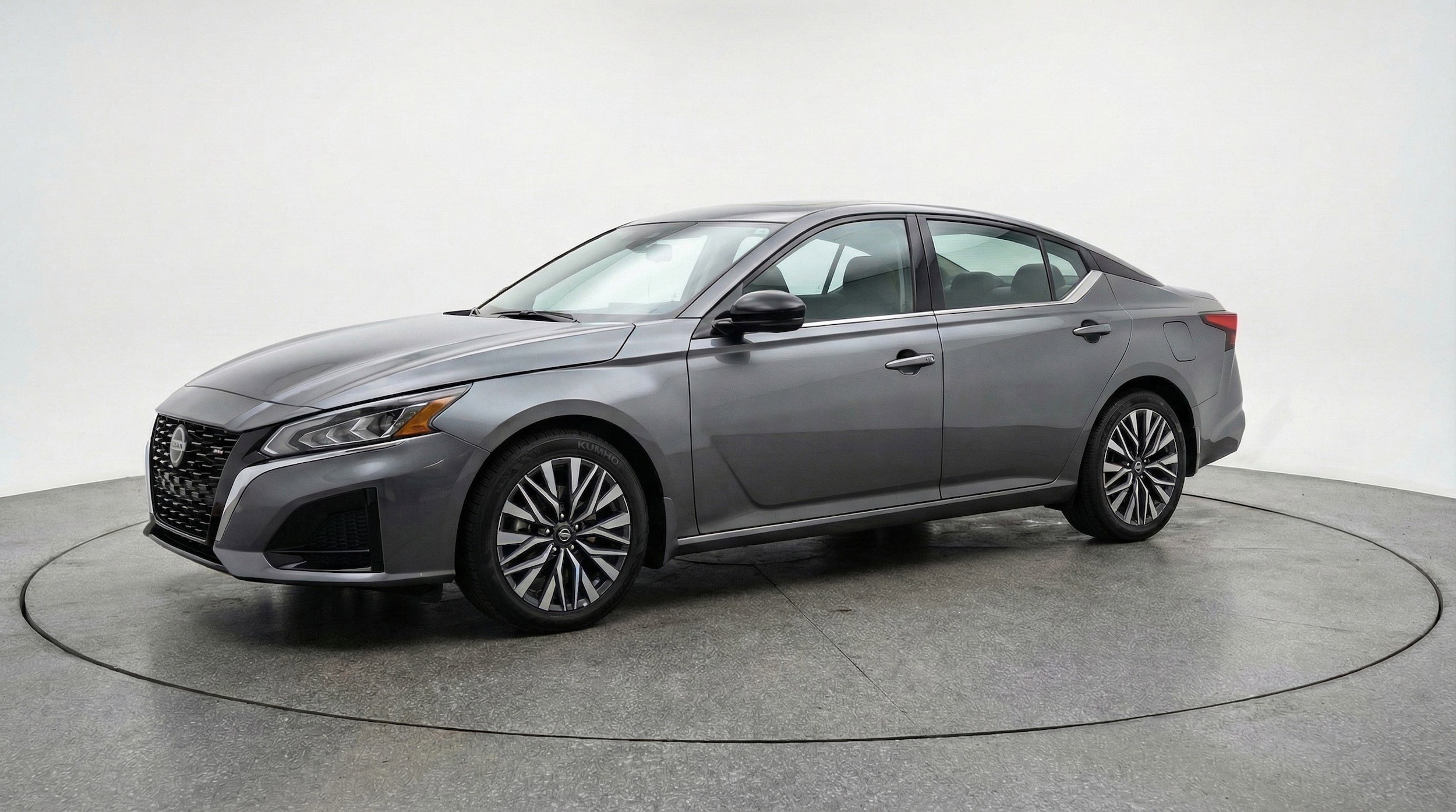Thumbnail: 2025 Nissan Altima - 3