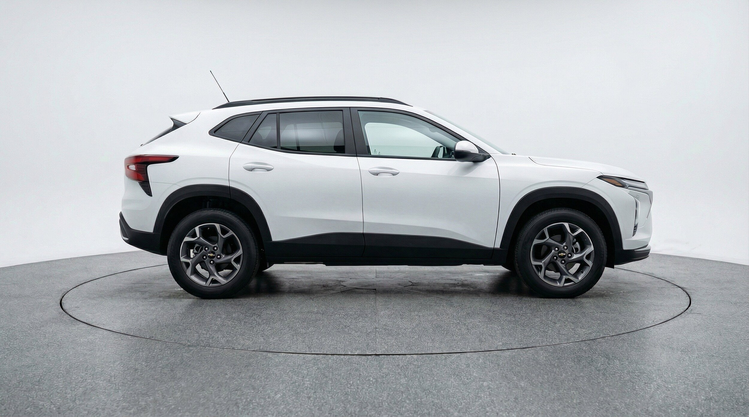 Thumbnail: 2025 Chevrolet Trax - 11