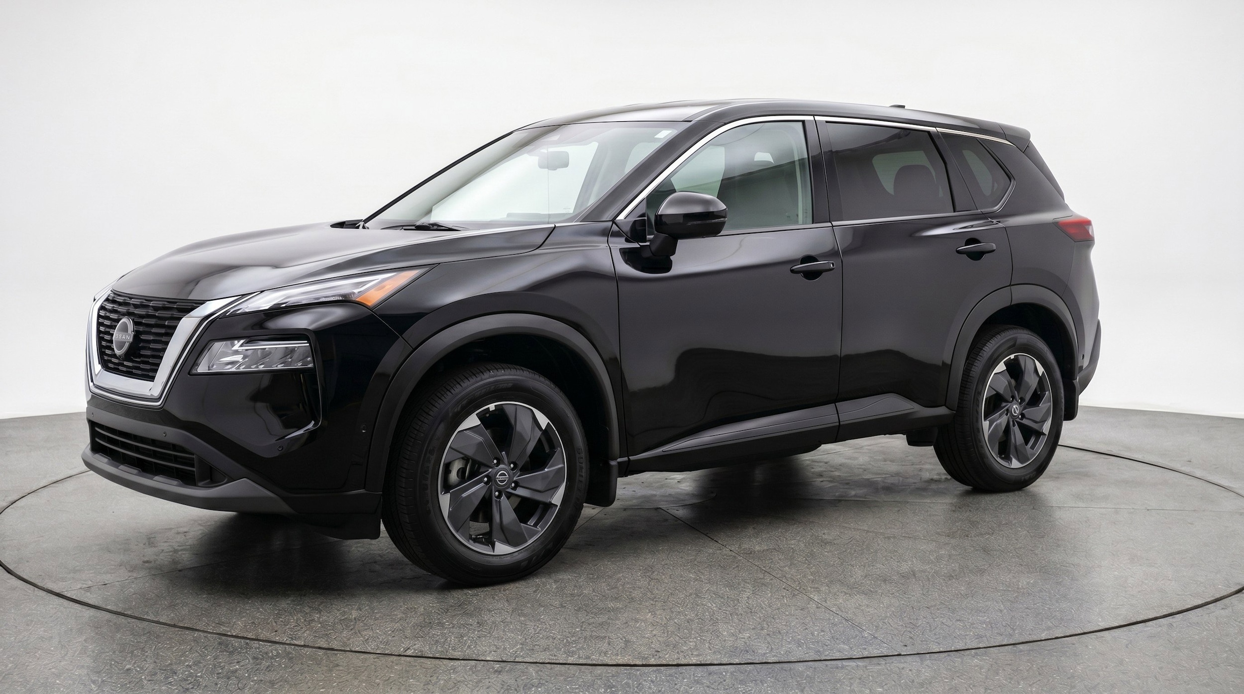 Thumbnail: 2025 Nissan Rogue - 3