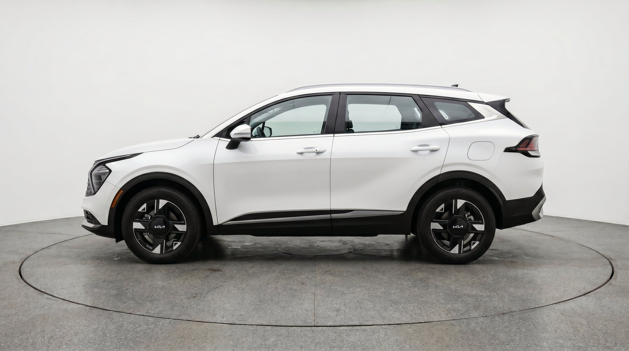 Thumbnail: 2026 Kia Sportage - 5