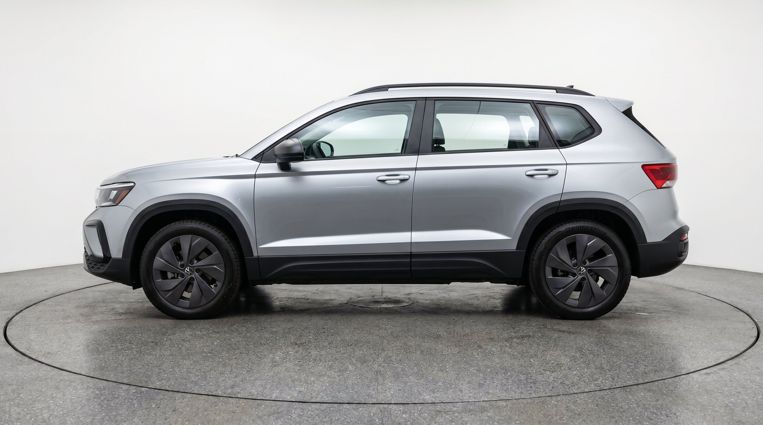 Thumbnail: 2026 Volkswagen Taos - 5