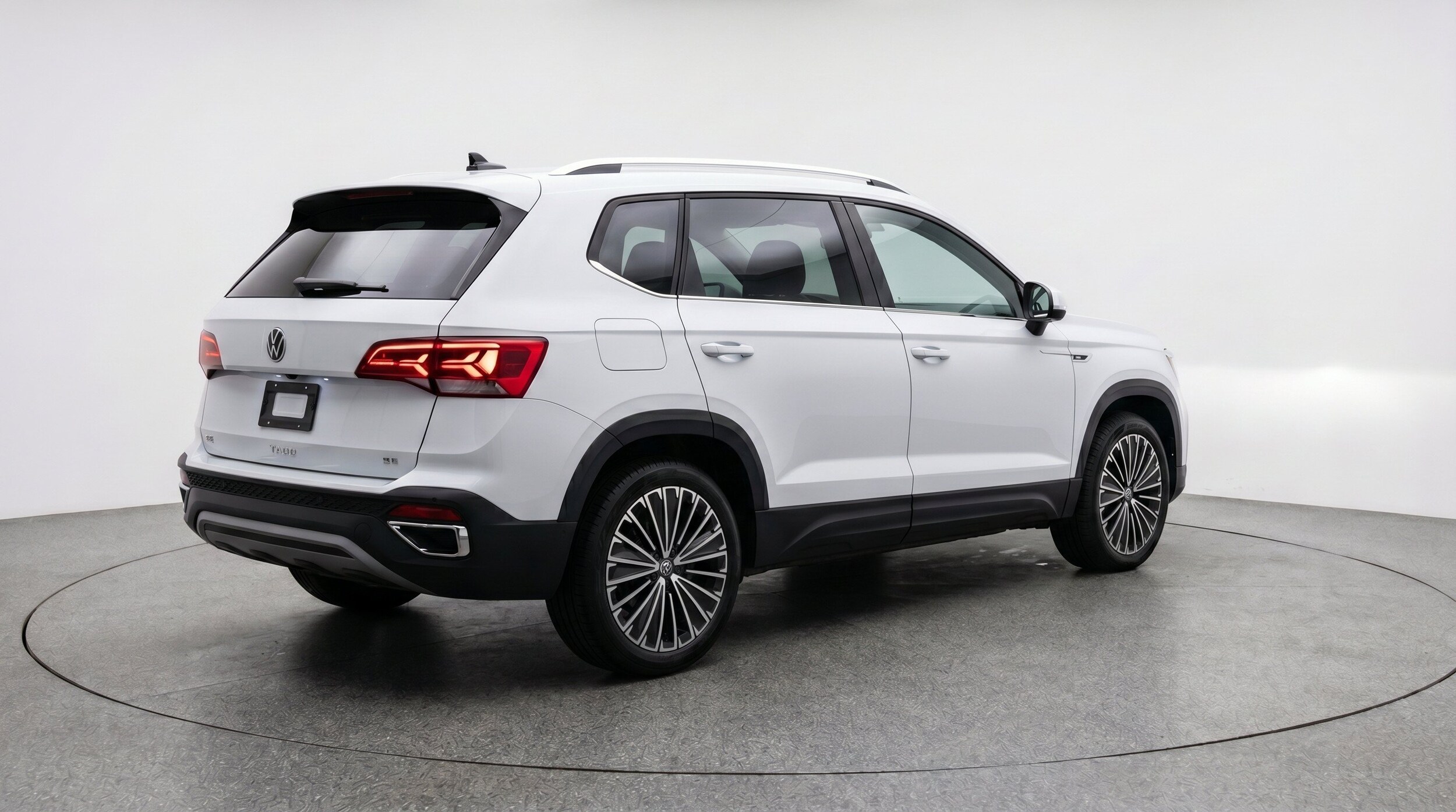 Thumbnail: 2026 Volkswagen Taos - 9