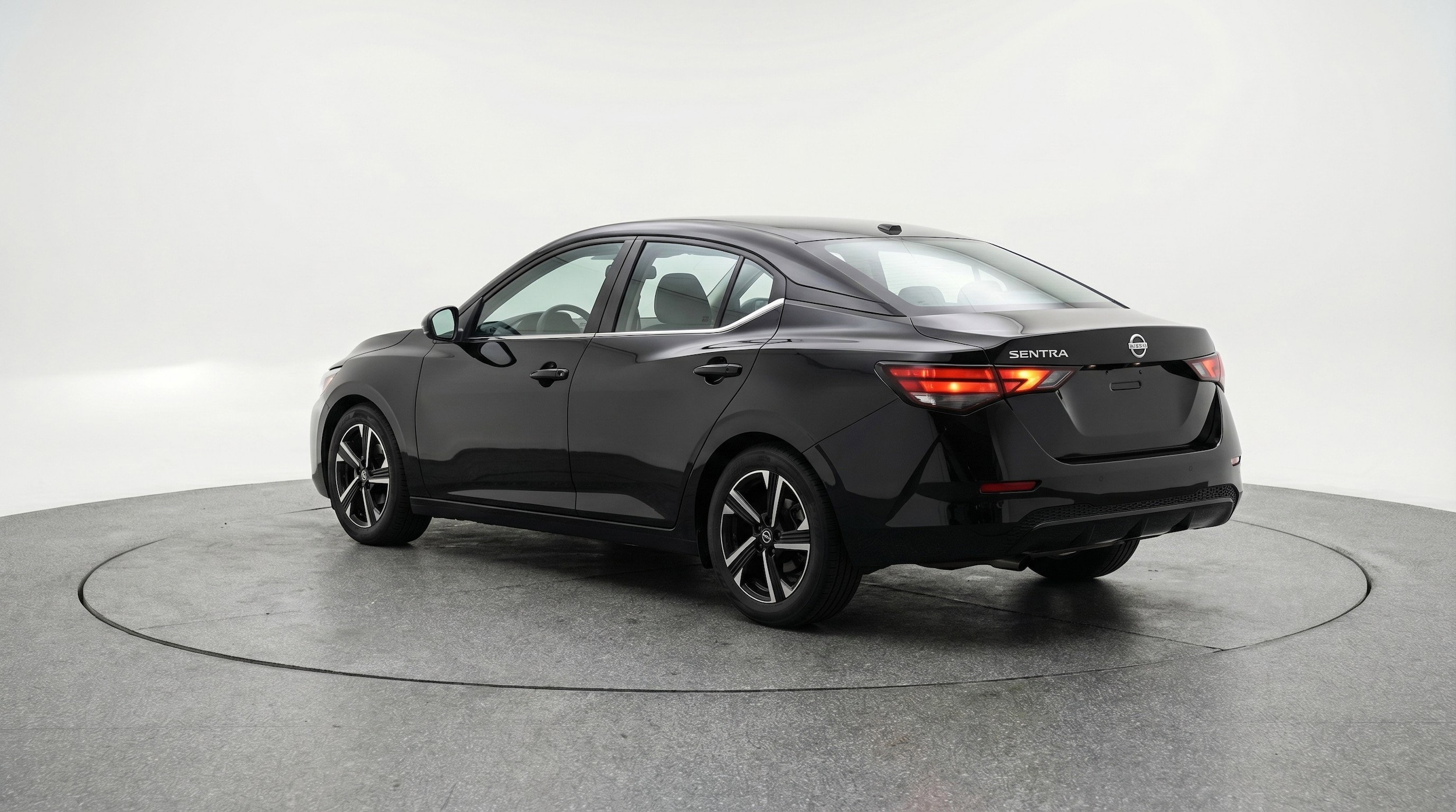 Thumbnail: 2025 Nissan Sentra - 6