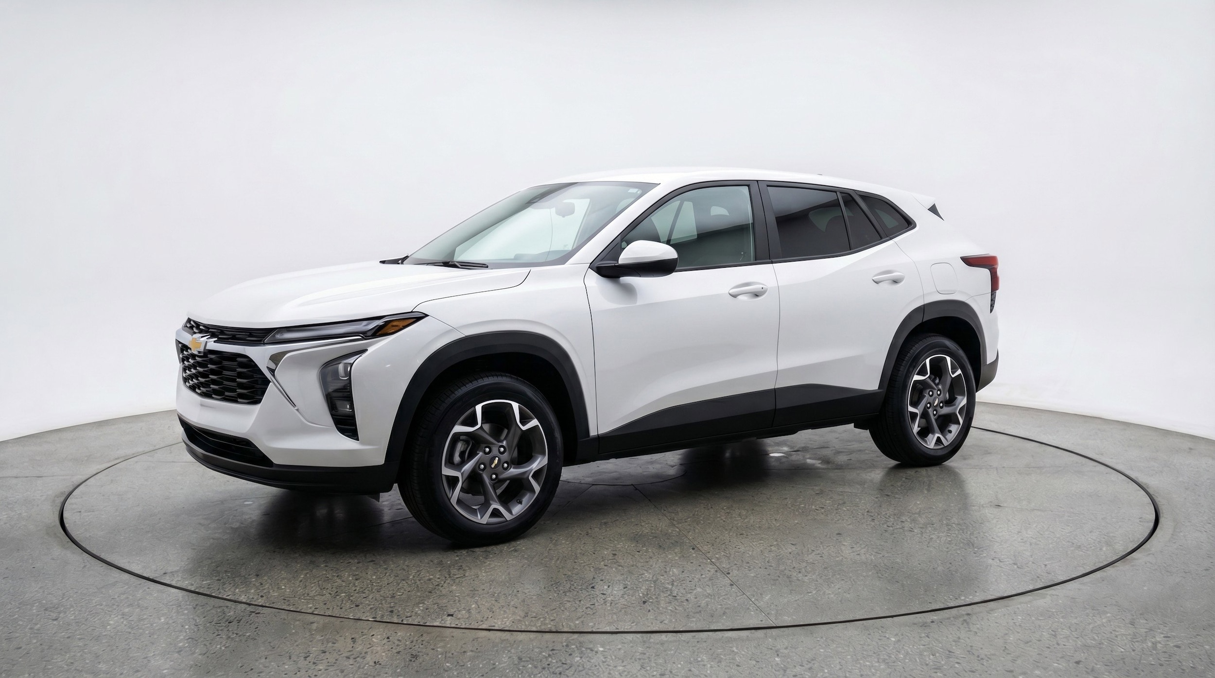 Thumbnail: 2025 Chevrolet Trax - 3