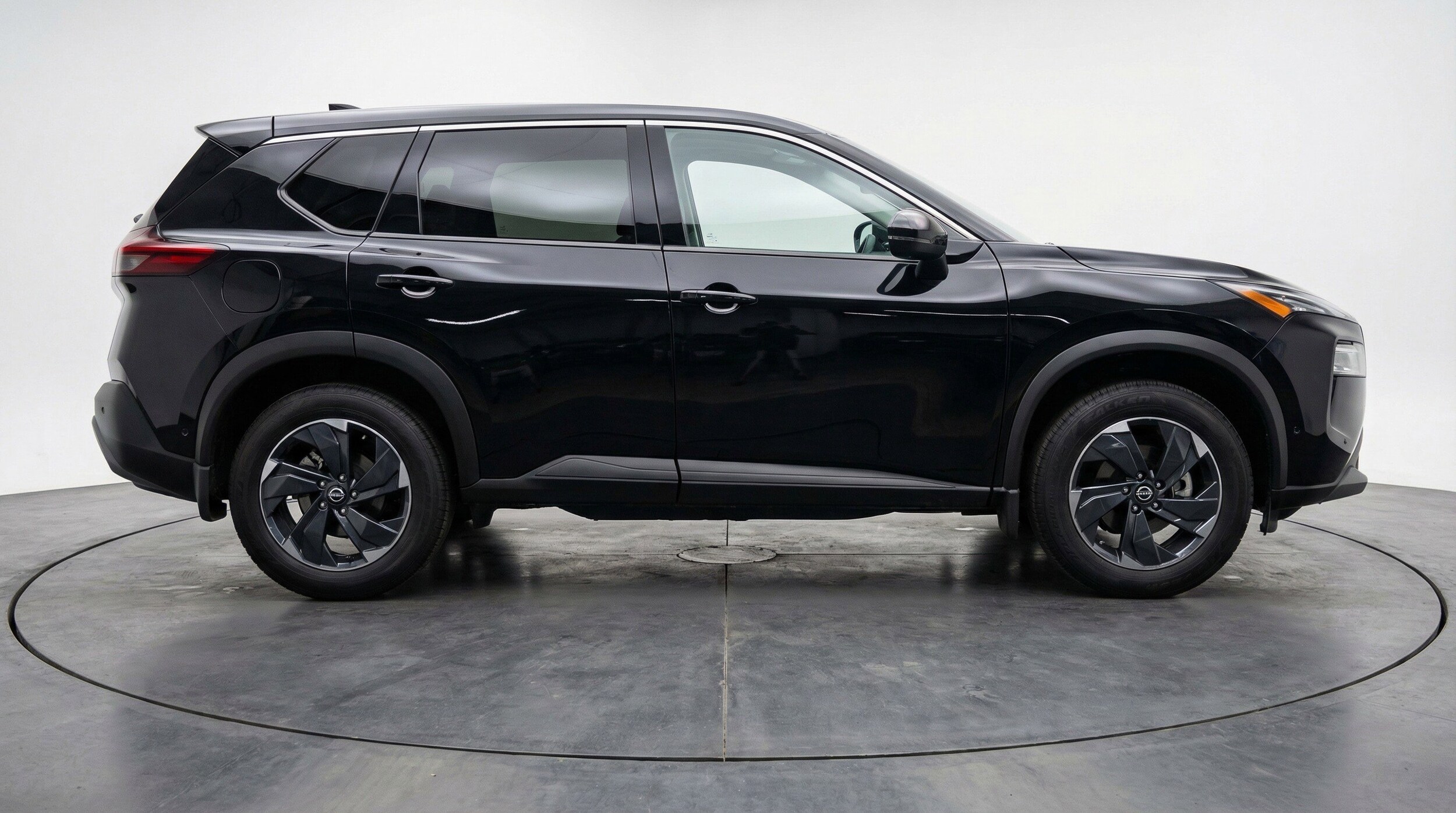 Thumbnail: 2025 Nissan Rogue - 11