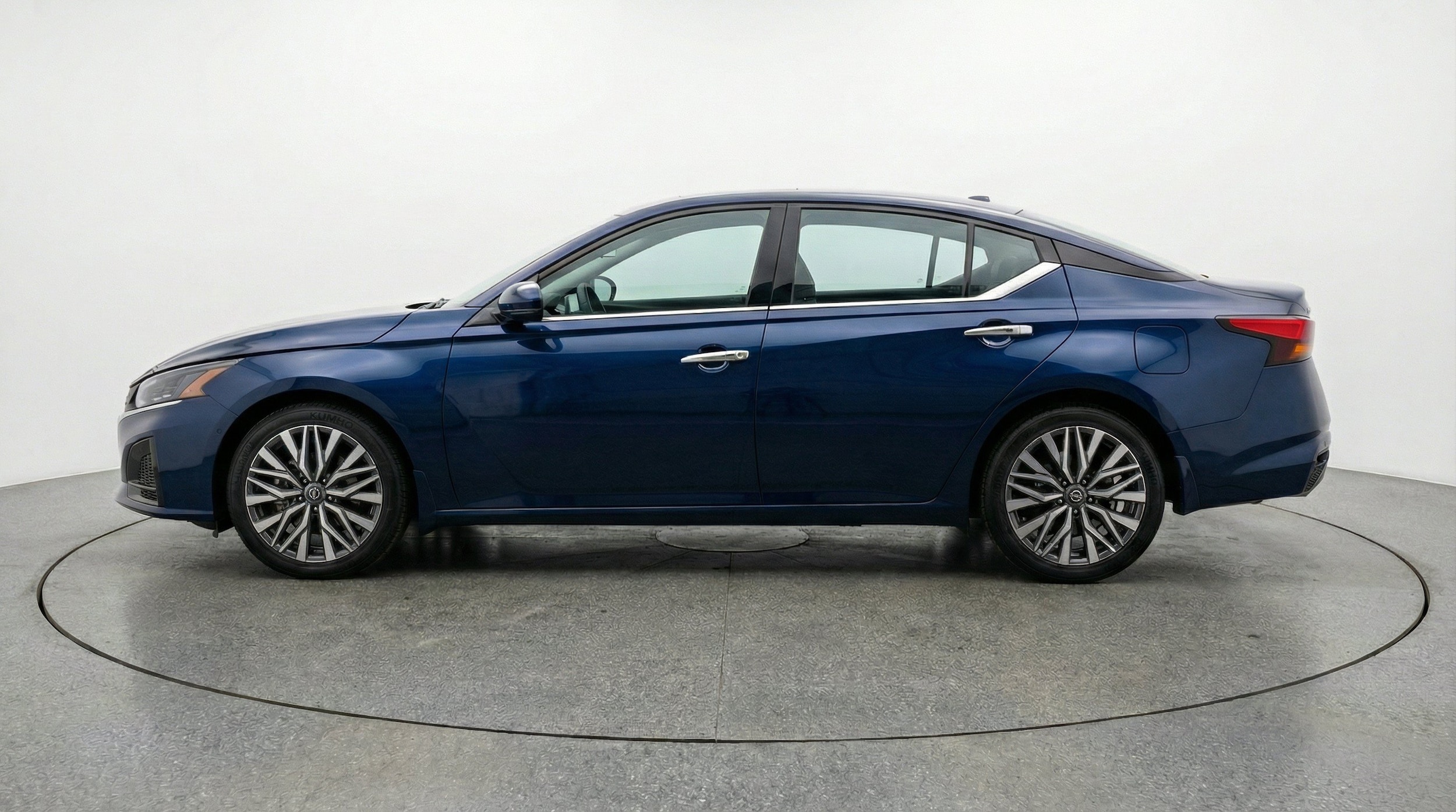 Thumbnail: 2026 Nissan Altima - 5