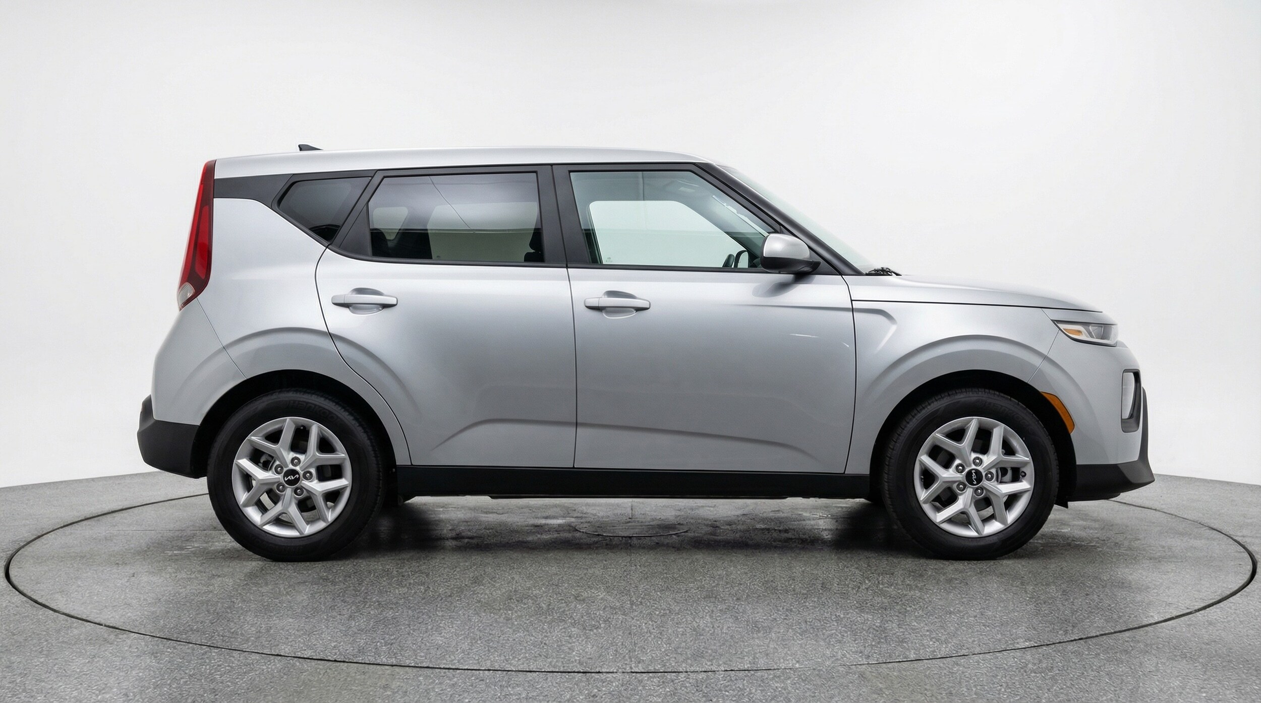 Thumbnail: 2025 Kia Soul - 8