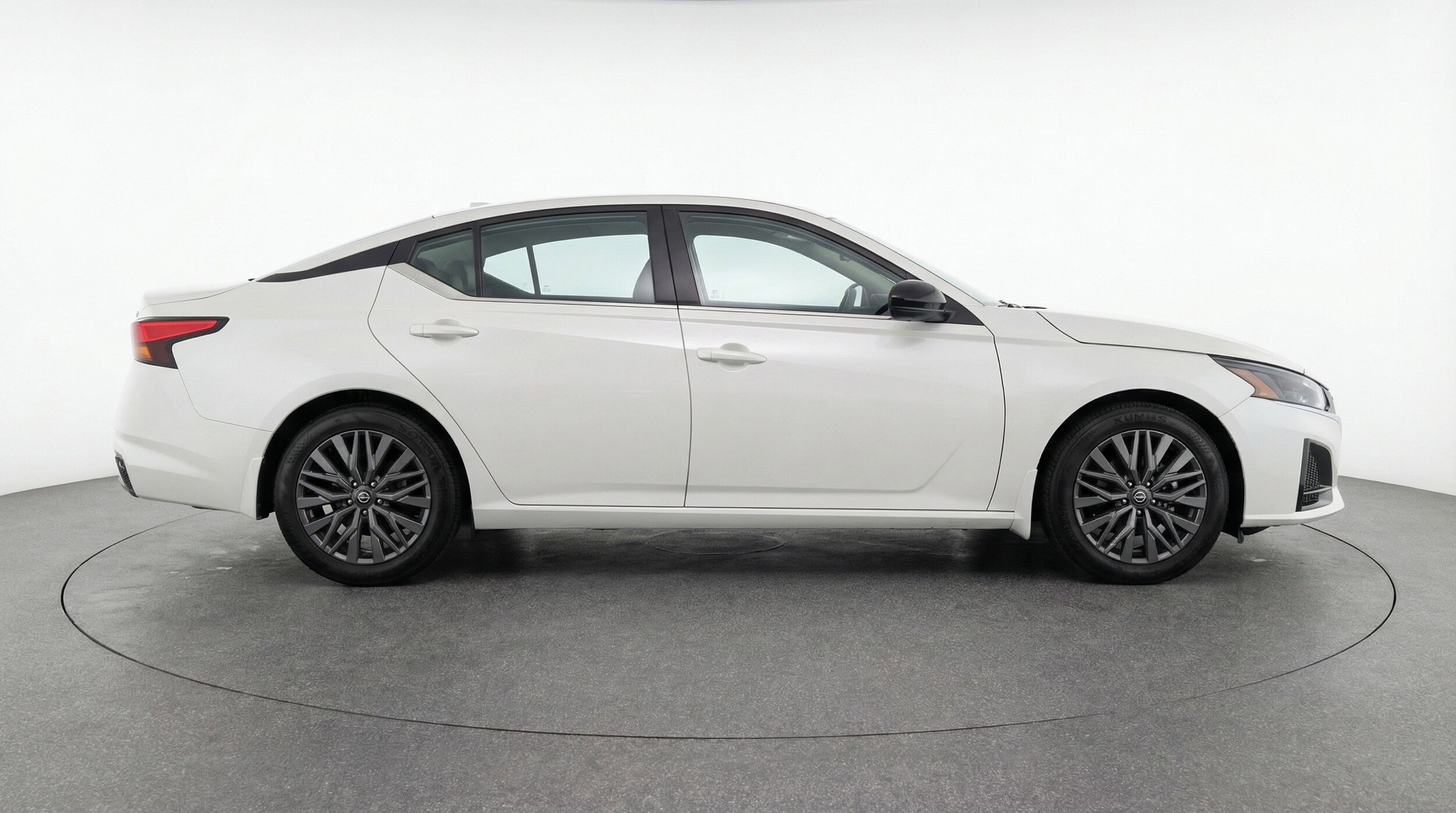 Thumbnail: 2025 Nissan Altima - 11