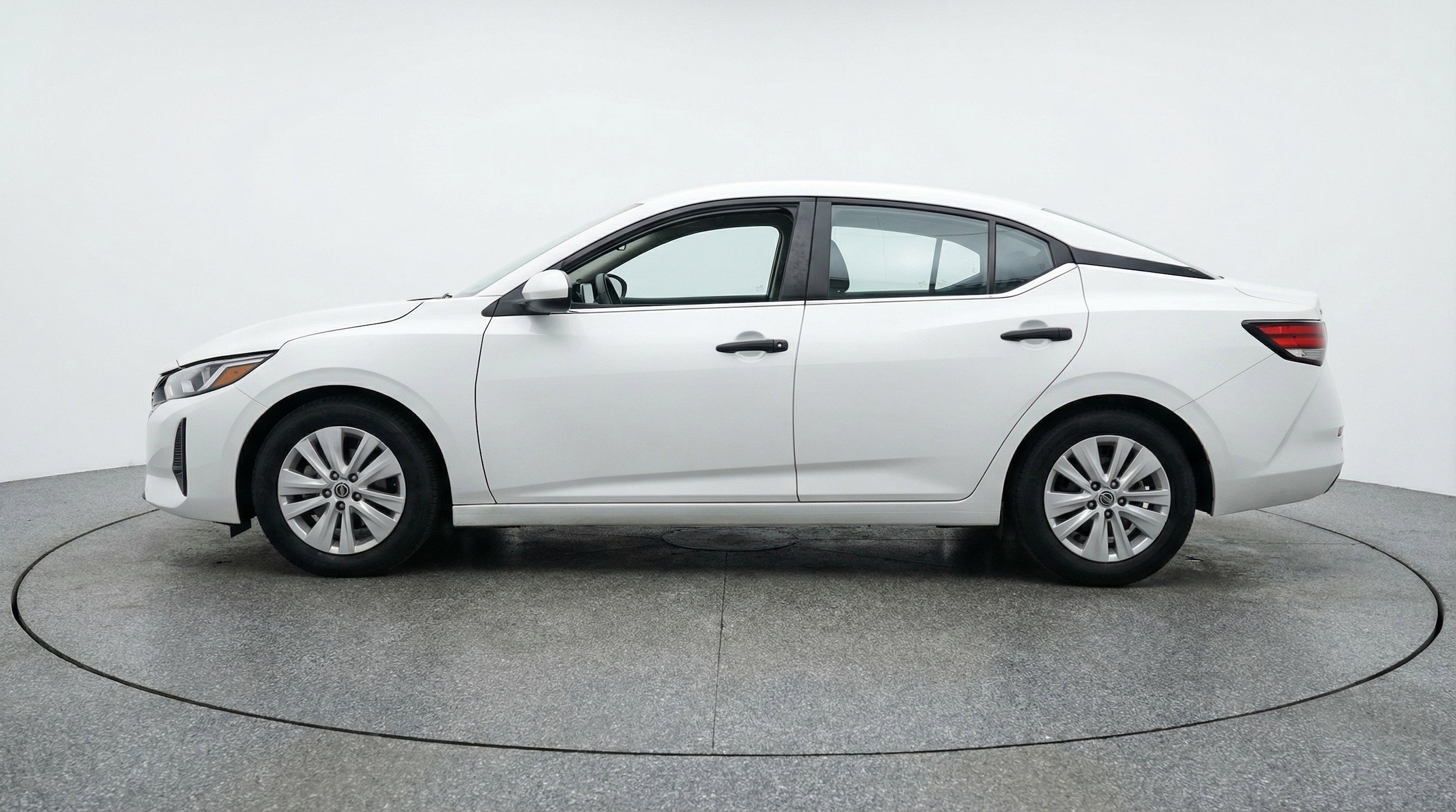 Thumbnail: 2025 Nissan Sentra - 5